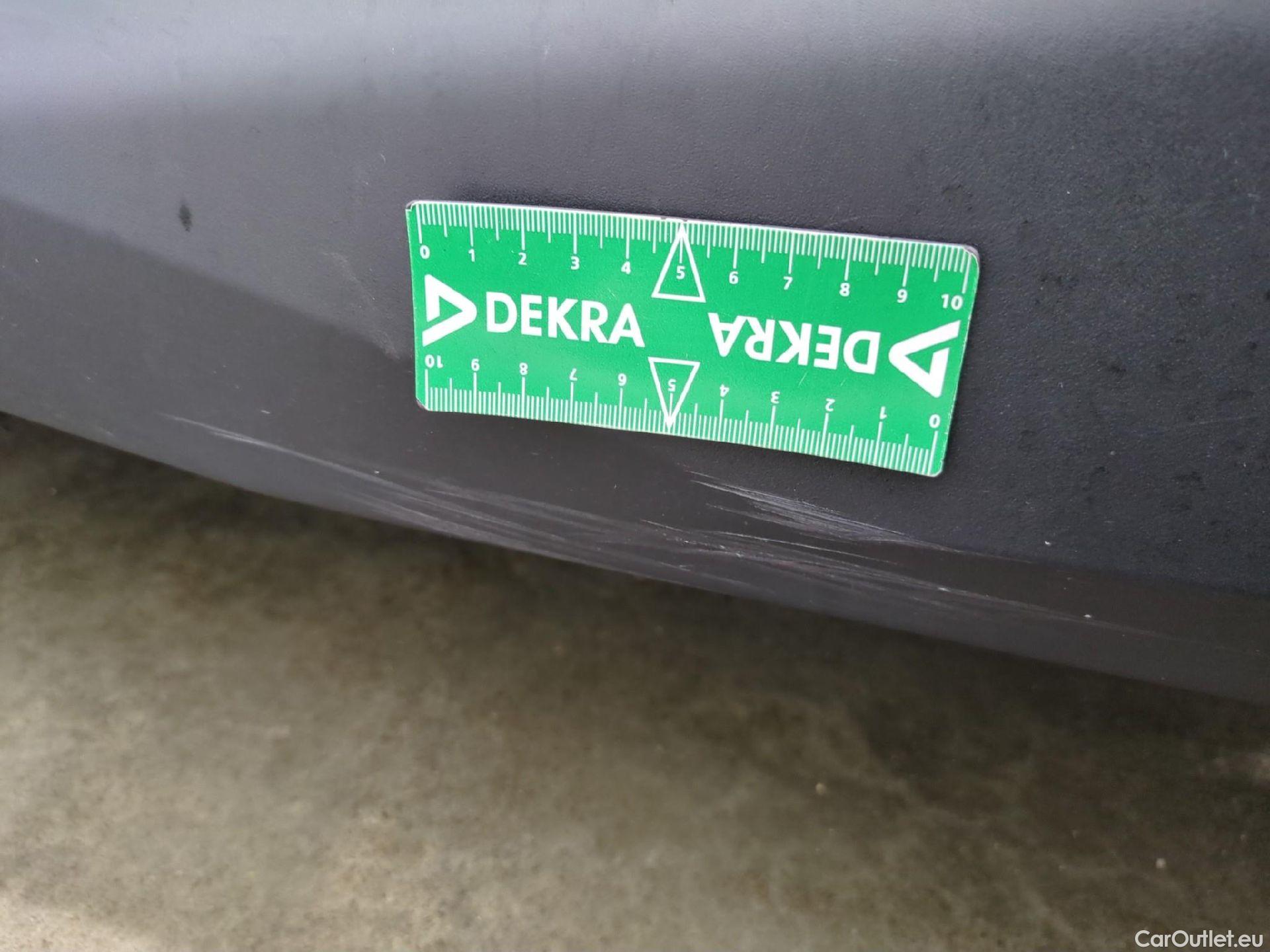  Bmw  X1 BMW  / 2022 / 5P / SUV sDrive18i Business Design DKG7 #28