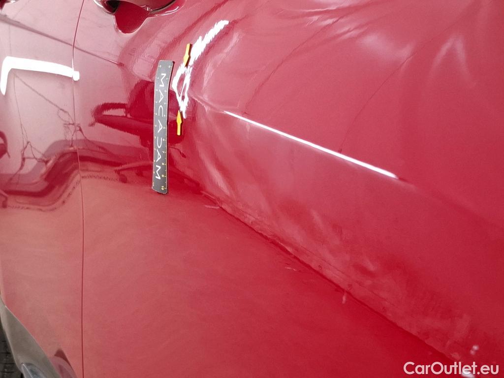  Alfa Romeo  TONALE ALFA ROMEO  / 2022 / 5P / SUV 1.5T Hybrid 160 TCT7 Ed. Speciale(SP) #10