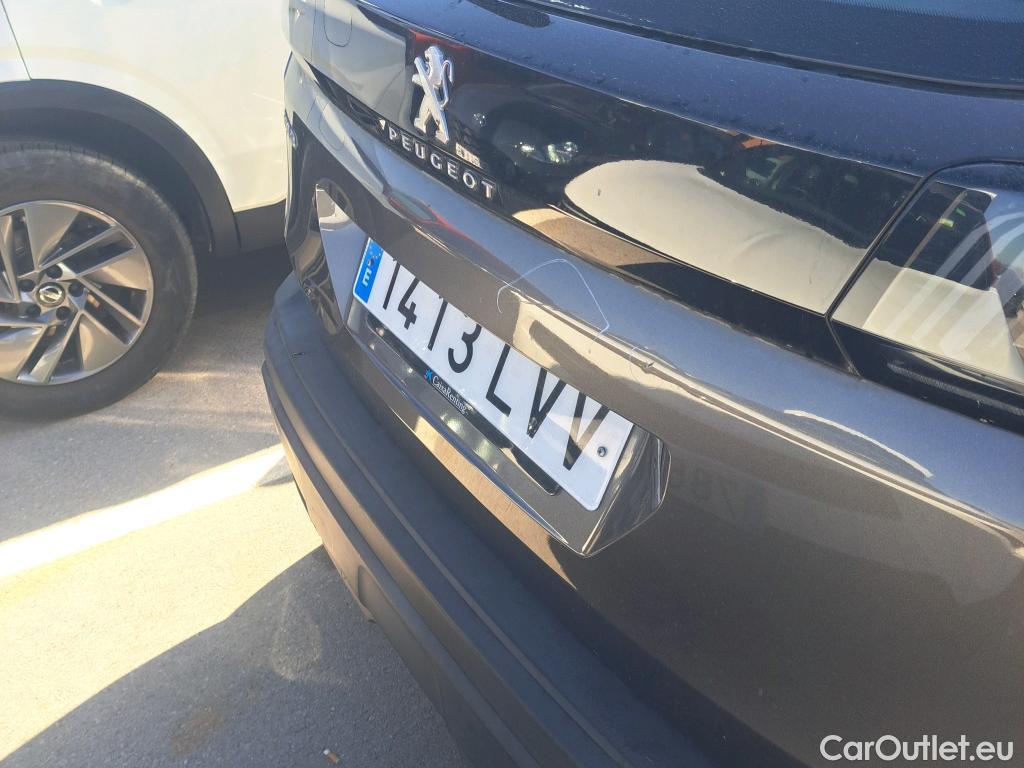  Peugeot  3008  Active Pack 1.5 HDi 130CV MT6 E6d #28