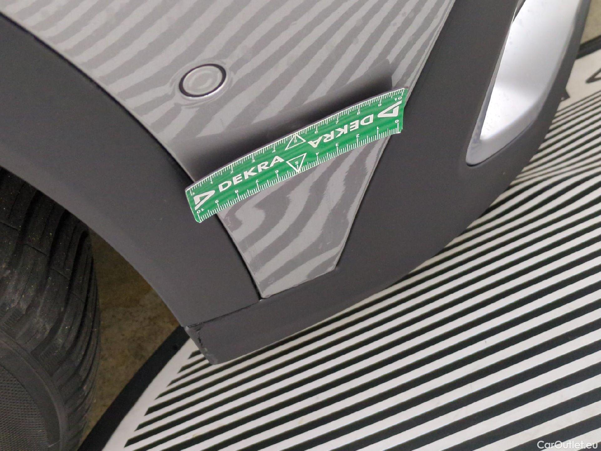  Bmw  X1 BMW  / 2022 / 5P / SUV sDrive18i Business Design DKG7 #8