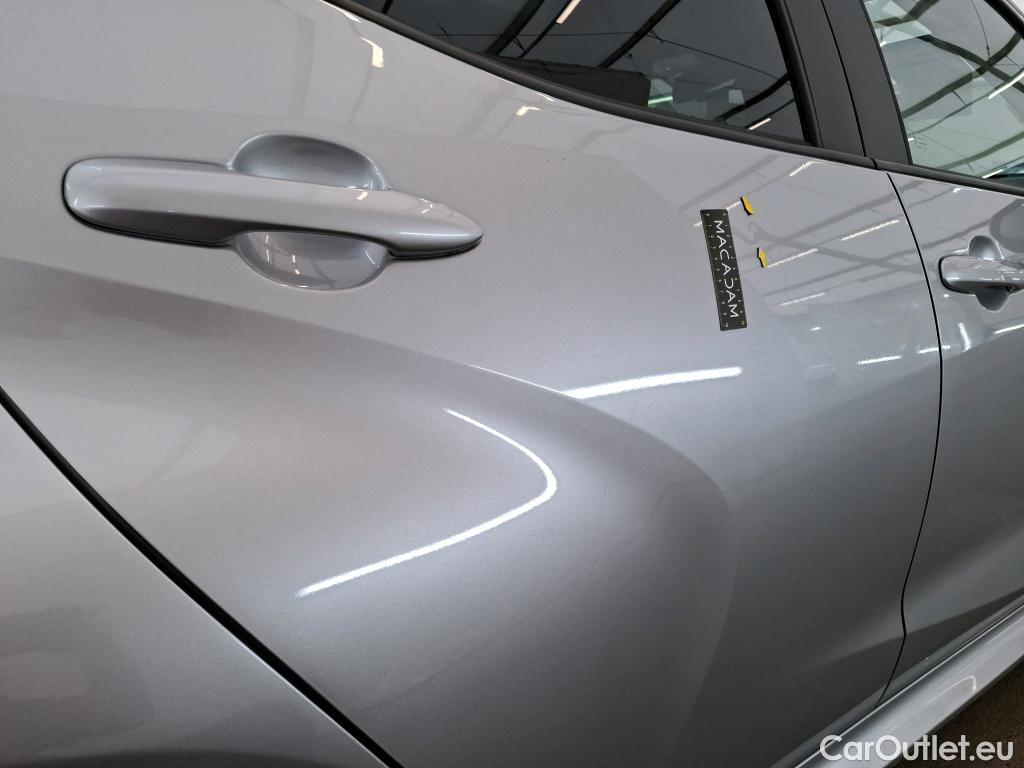  Toyota  Yaris TOYOTA  Hybride / 2019 / 5P / Berline Hybride 116h Design #12