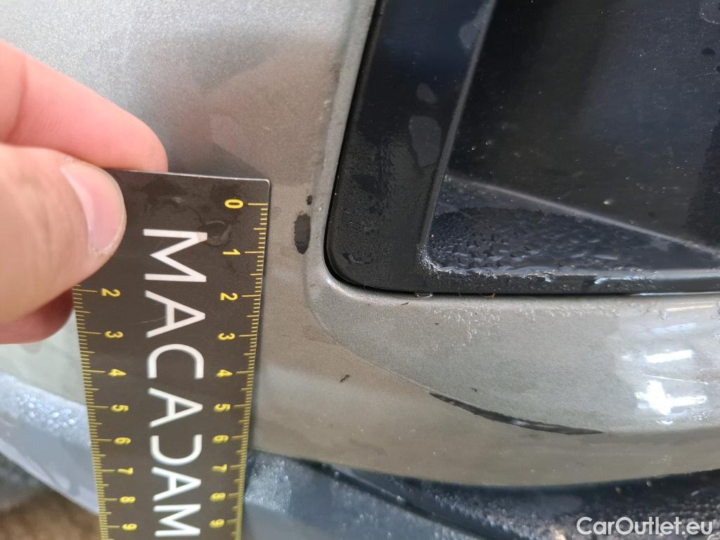  Audi  Q3 AUDI  / 2018 / 5P / SUV 45 TFSI E 245 S TRONIC #28