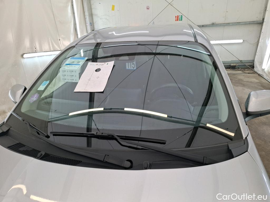  Toyota  Yaris TOYOTA  Hybride / 2019 / 5P / Berline Hybride 116h Design #6