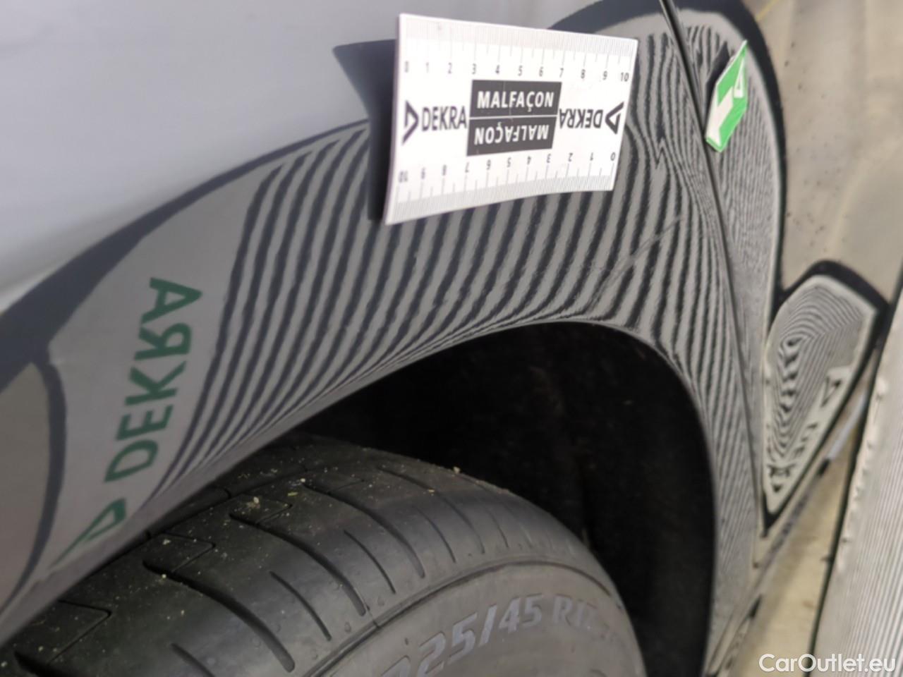  Audi  A3  Sportback 35 TDI Design Luxe 2.0 TDI 150CV BVA7 E6d #6