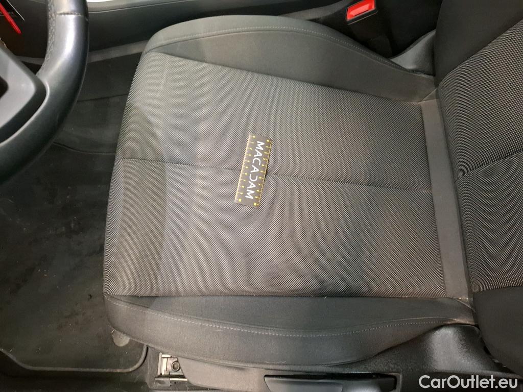  Audi  Q3 AUDI  / 2018 / 5P / SUV 45 TFSI E 245 S TRONIC #25