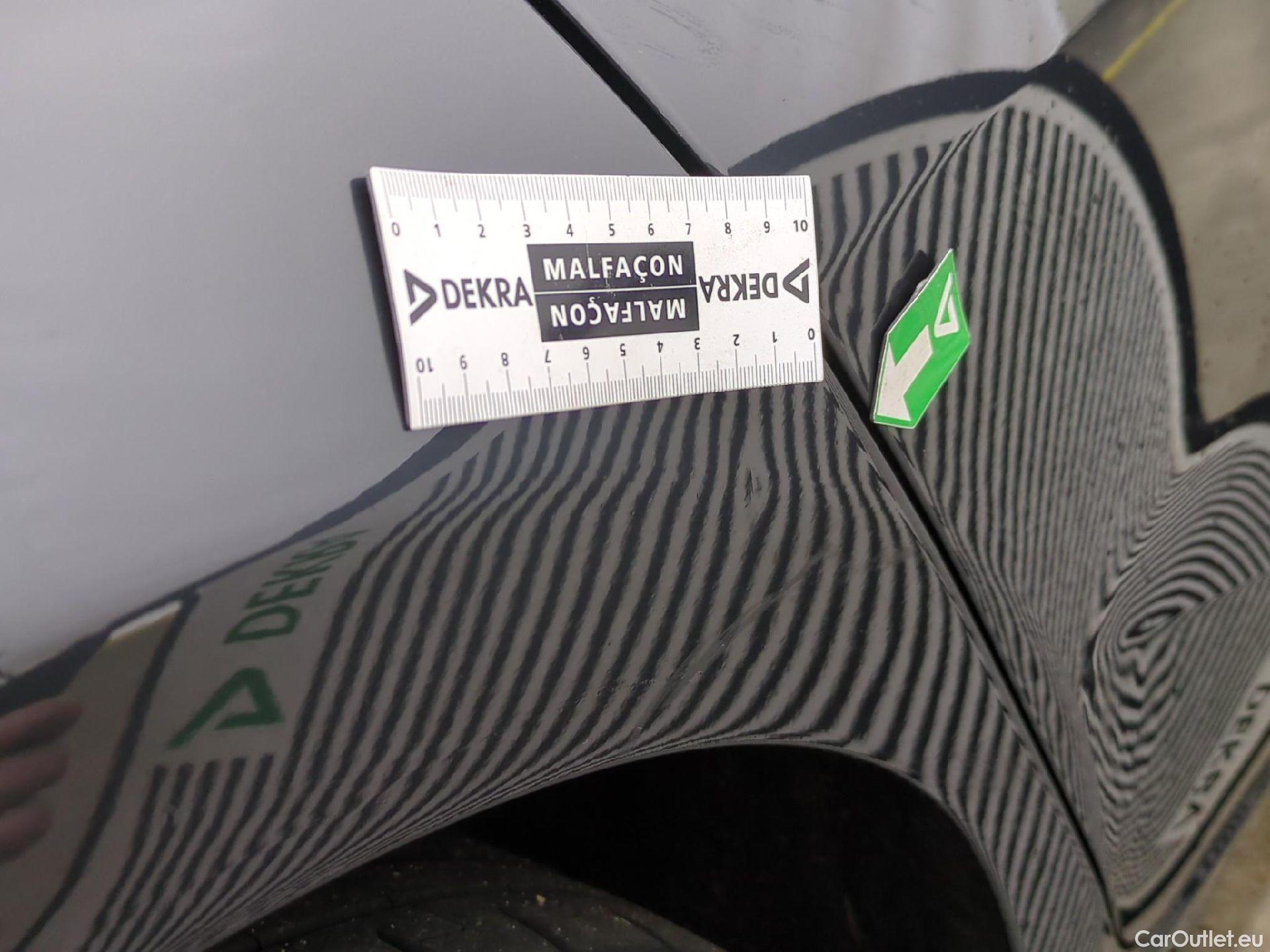  Audi  A3  Sportback 35 TDI Design Luxe 2.0 TDI 150CV BVA7 E6d #5