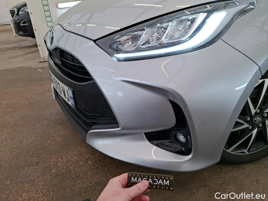 Toyota  Yaris TOYOTA  Hybride / 2019 / 5P / Berline Hybride 116h Design #1
