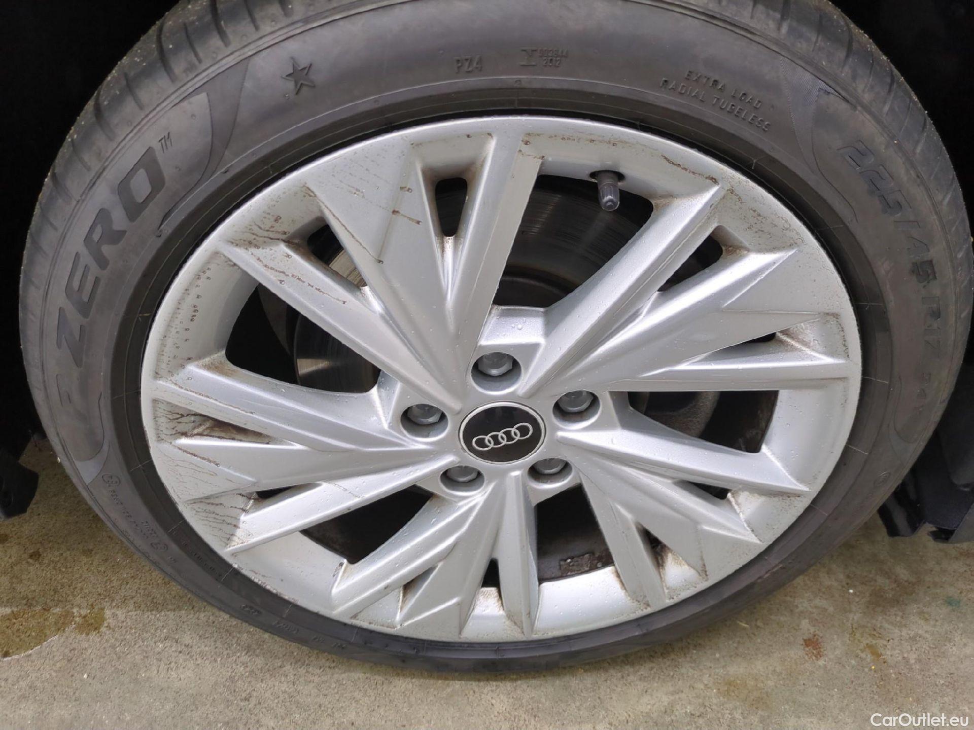  Audi  A3  Sportback 35 TDI Design Luxe 2.0 TDI 150CV BVA7 E6d #1