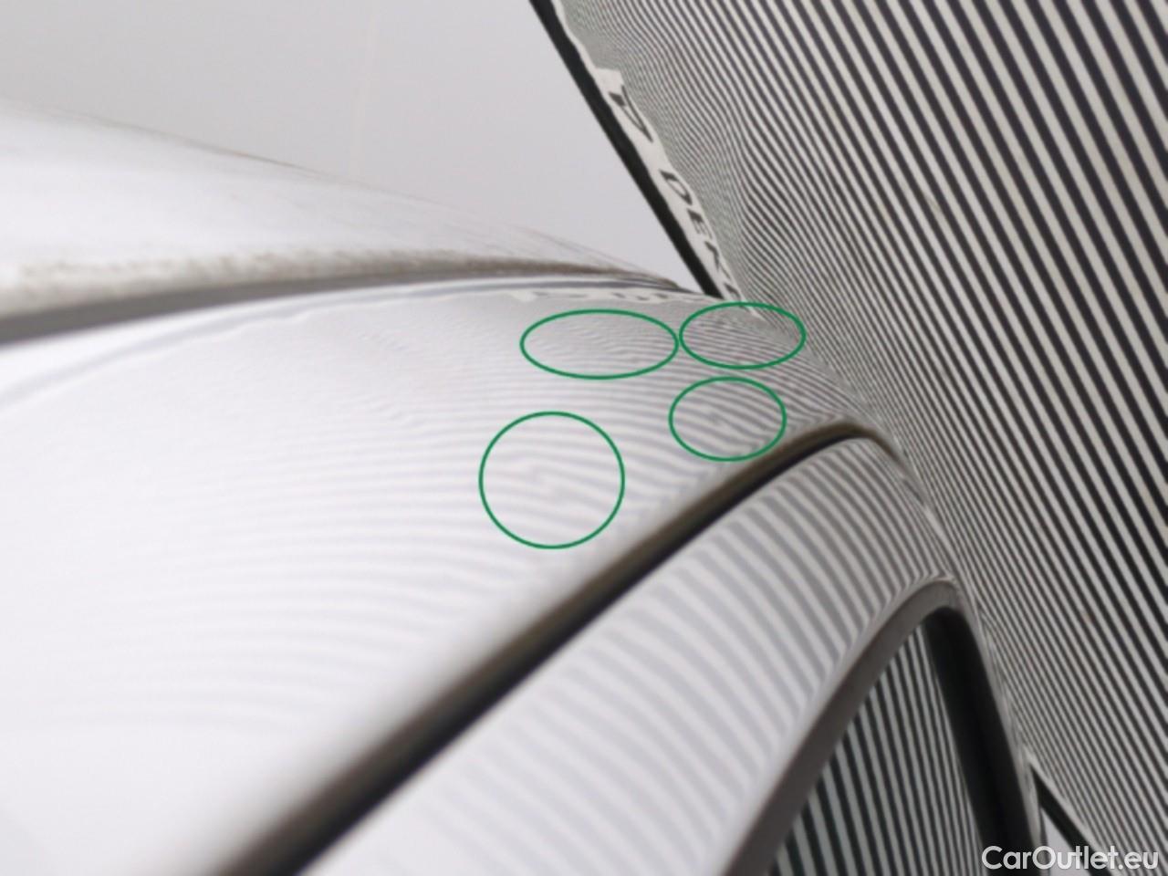  Toyota  Yaris  Hybride Affaires / 2017 / 5P / Berline 1.5 VVT-I HYBRID AUTO France Business #27