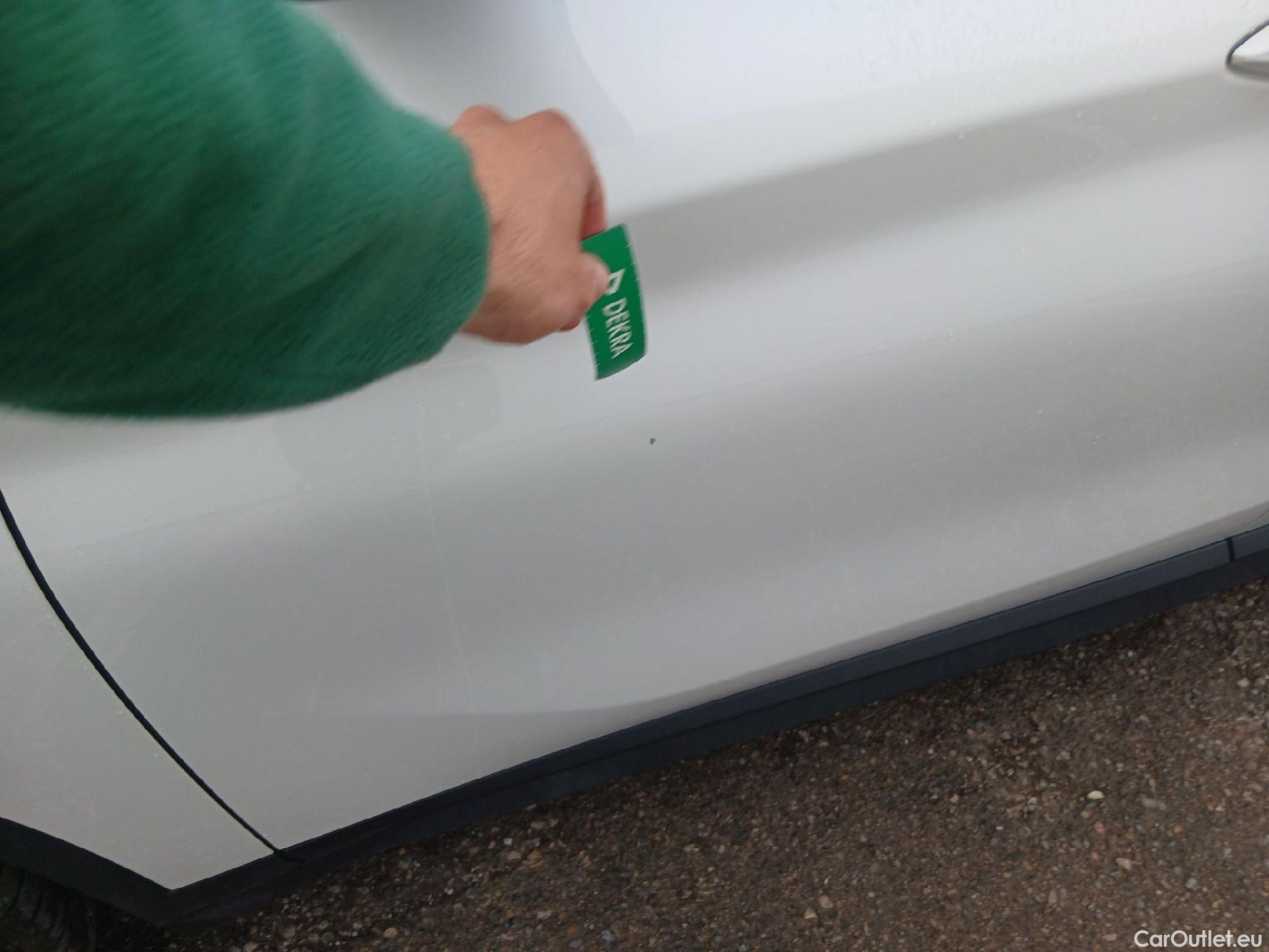  Bmw  X1 BMW  / 2019 / 5P / todoterreno sDrive18dA Corporate (AC4) #4