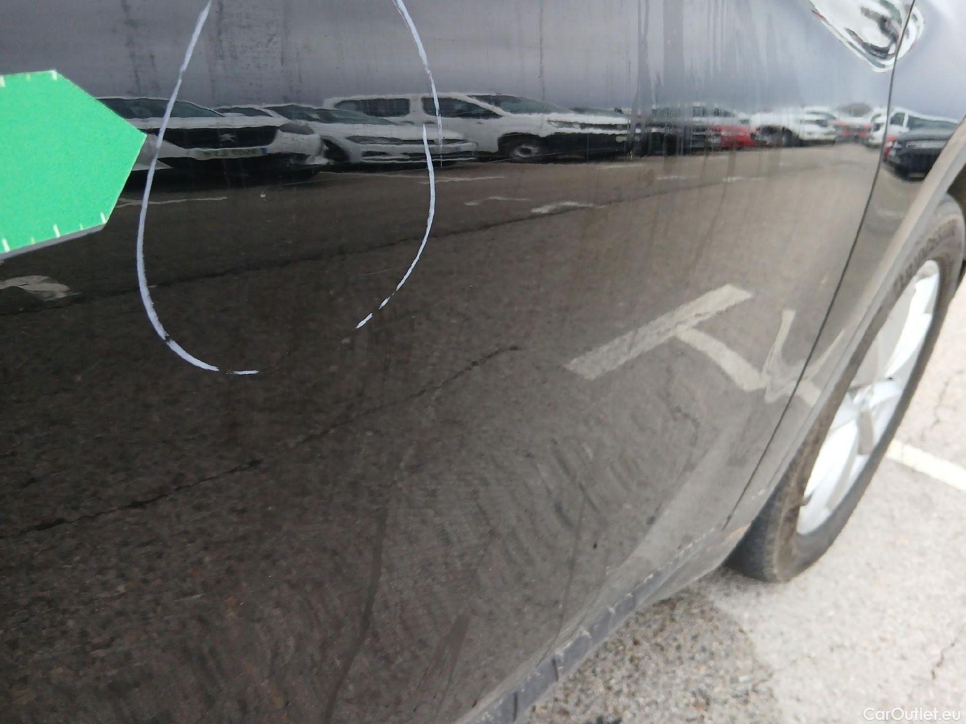  Bmw  X1 BMW  / 2019 / 5P / todoterreno sDrive18dA Corporate #38