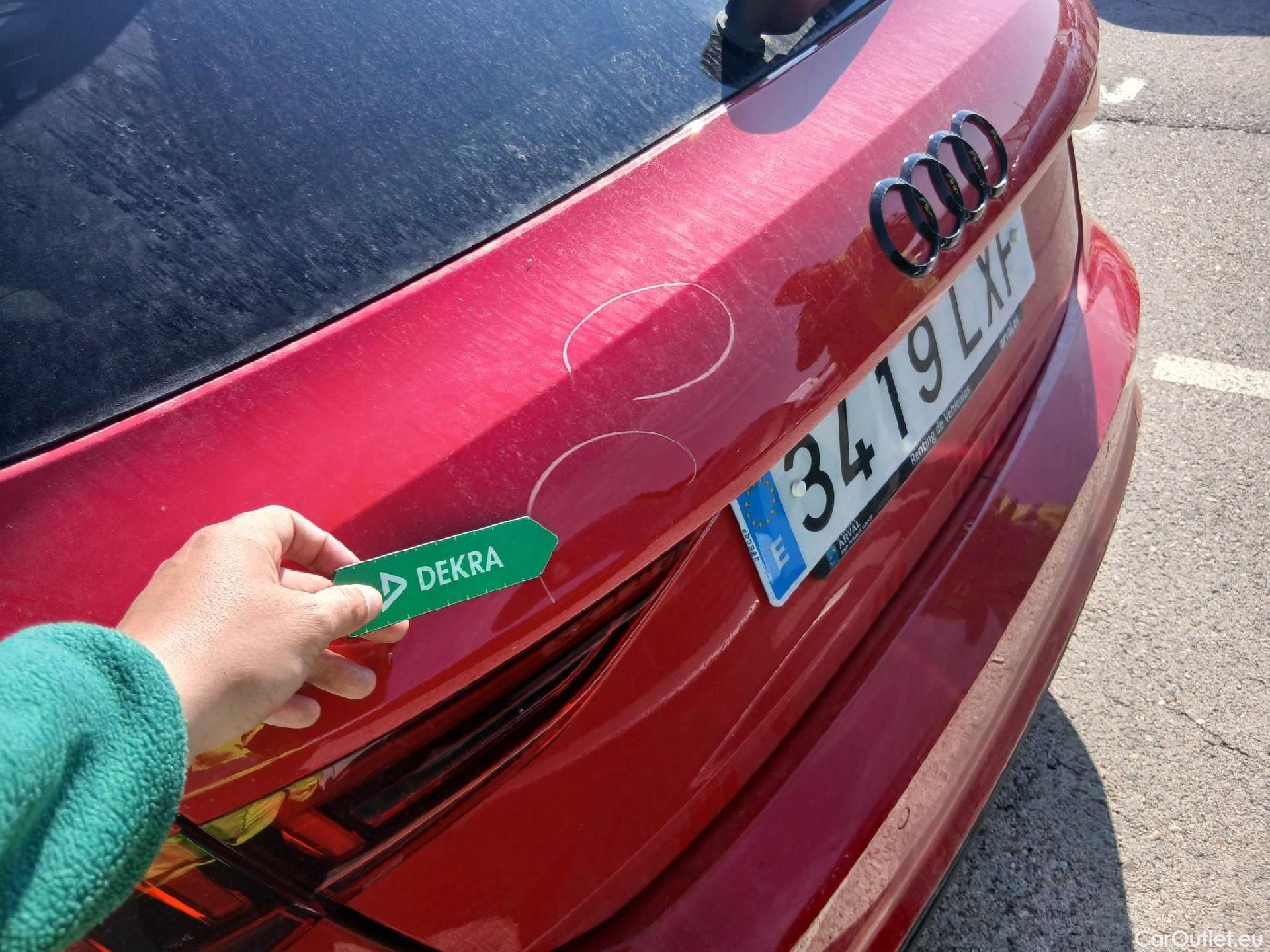  Audi  A3 AUDI  / 2020 / 5P / berlina con portón Sportback Black line 35 TDI 110kW S tron #23