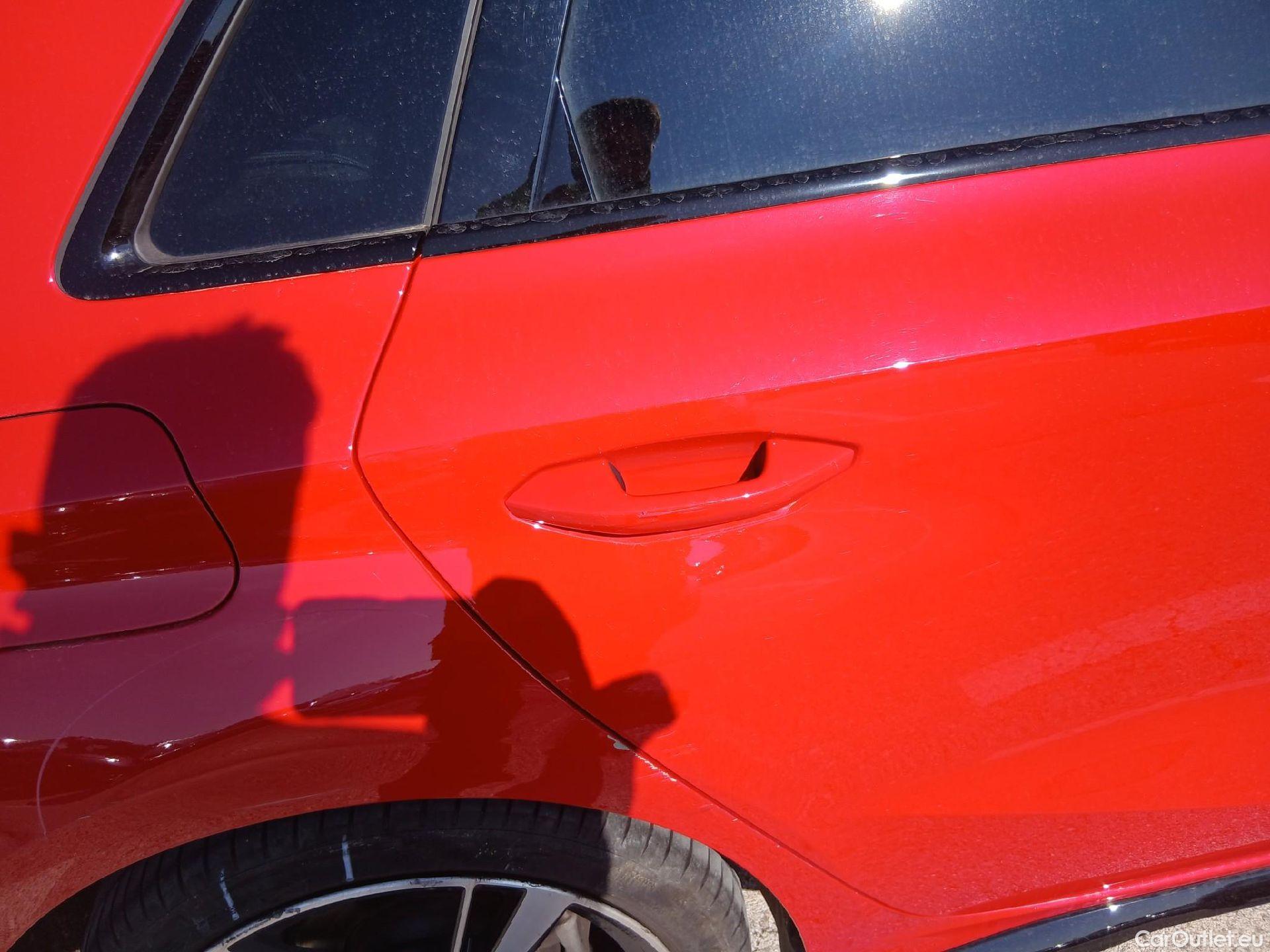  Audi  A3 AUDI  / 2020 / 5P / berlina con portón Sportback Black line 35 TDI 110kW S tron #41