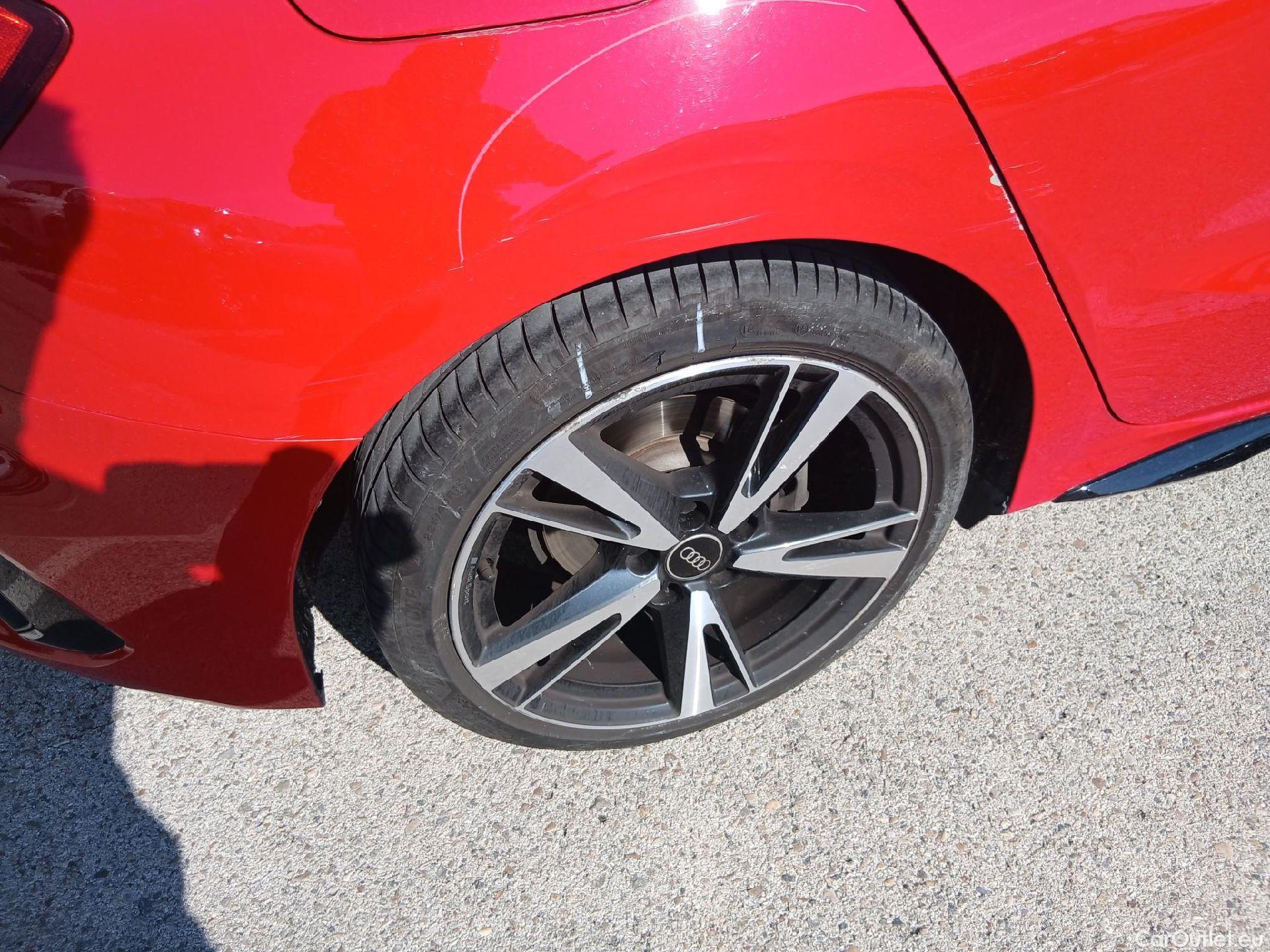  Audi  A3 AUDI  / 2020 / 5P / berlina con portón Sportback Black line 35 TDI 110kW S tron #28