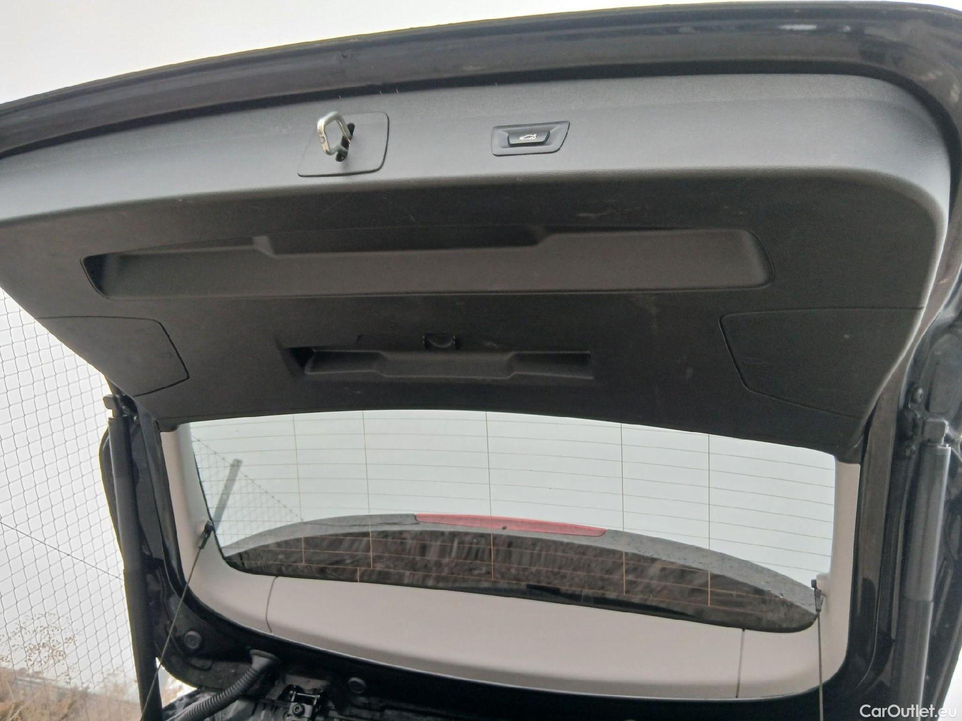  Bmw  X1 BMW  / 2019 / 5P / todoterreno sDrive18dA Corporate #25