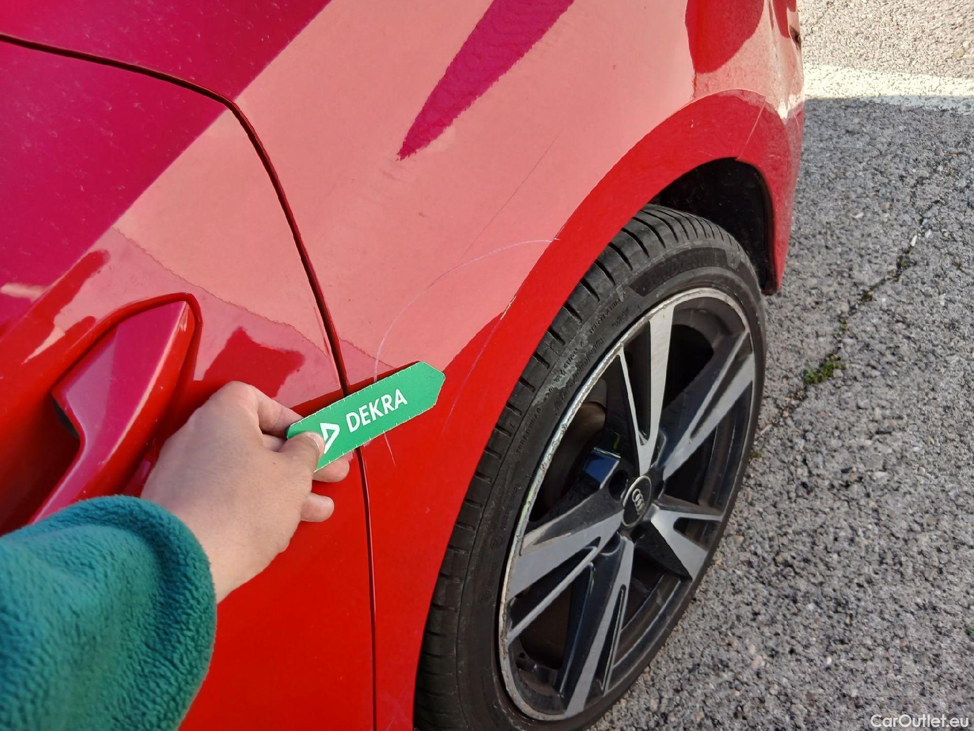  Audi  A3 AUDI  / 2020 / 5P / berlina con portón Sportback Black line 35 TDI 110kW S tron #17