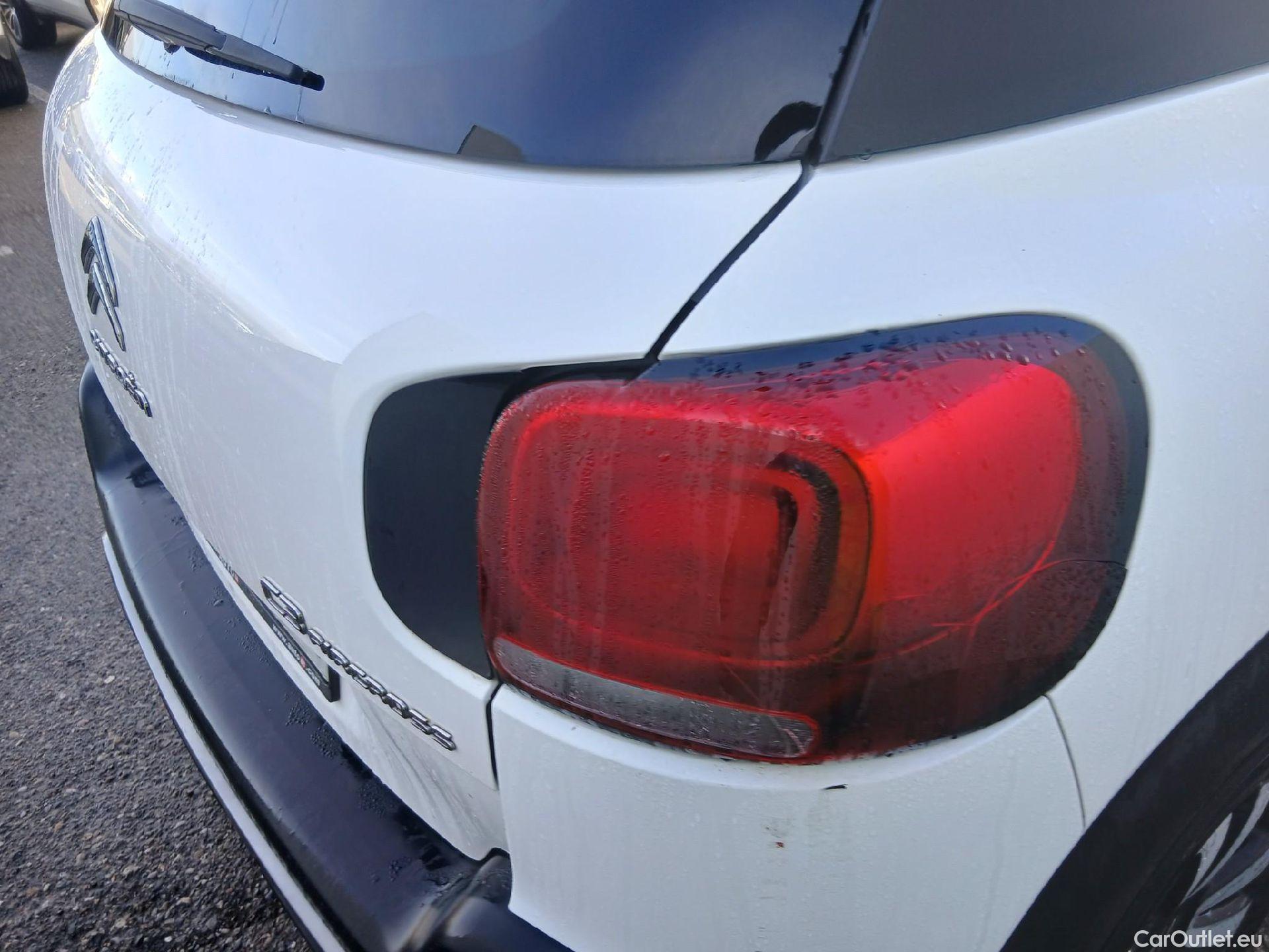  Citroen  C3 CITROEN  Aircross / 2017 / 5P / todoterreno PureTech 81kW (110CV) S&S SHINE #14