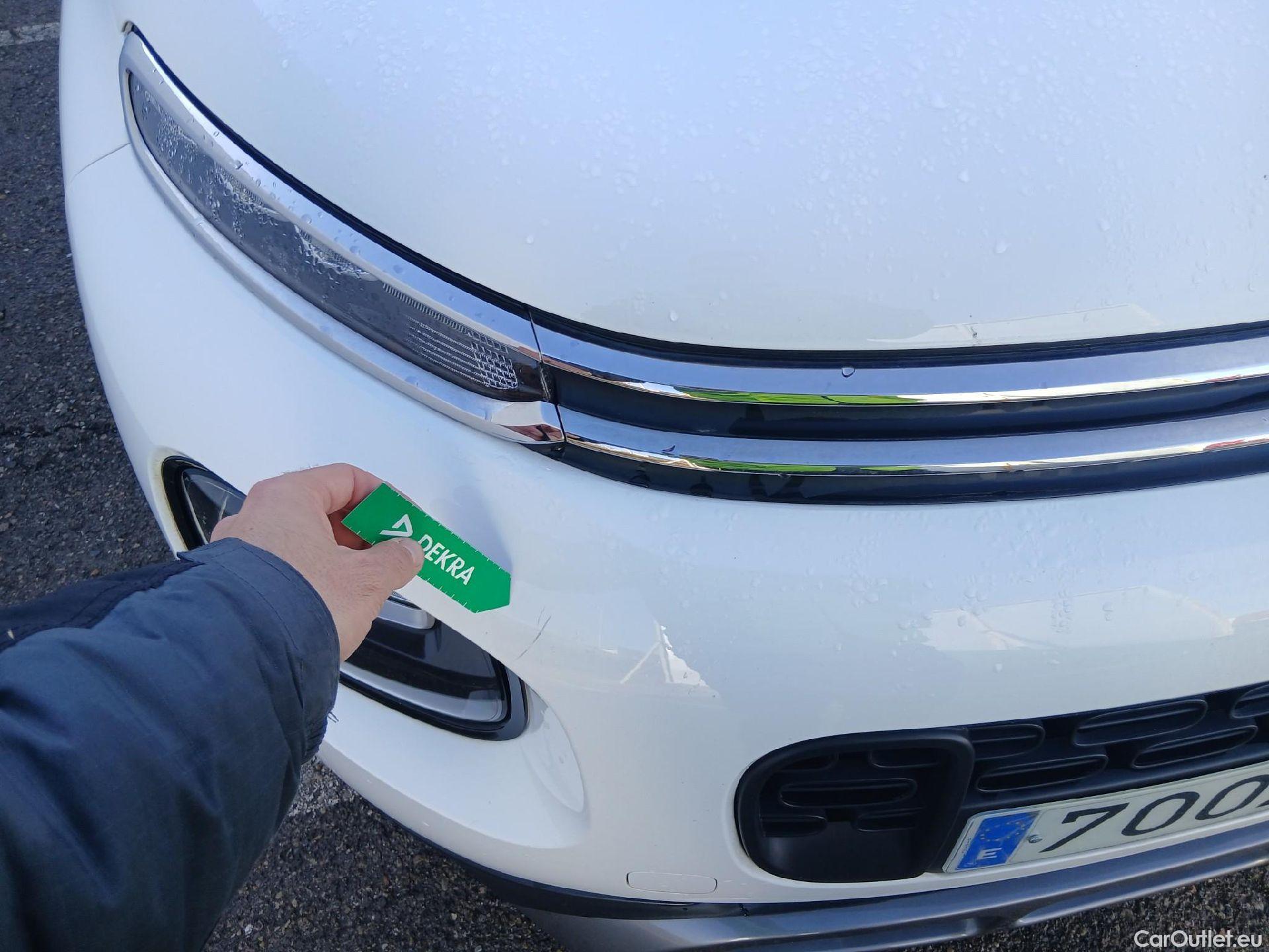  Citroen  C3 CITROEN  Aircross / 2017 / 5P / todoterreno PureTech 81kW (110CV) S&S SHINE #2