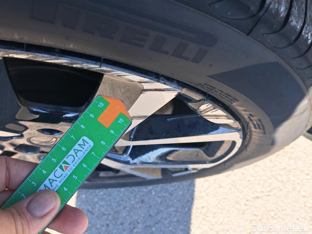  Citroen  C5 CITROEN  Aircross / 2018 / 5P / todoterreno BlueHdi 96kW (130CV) S&S Feel #16