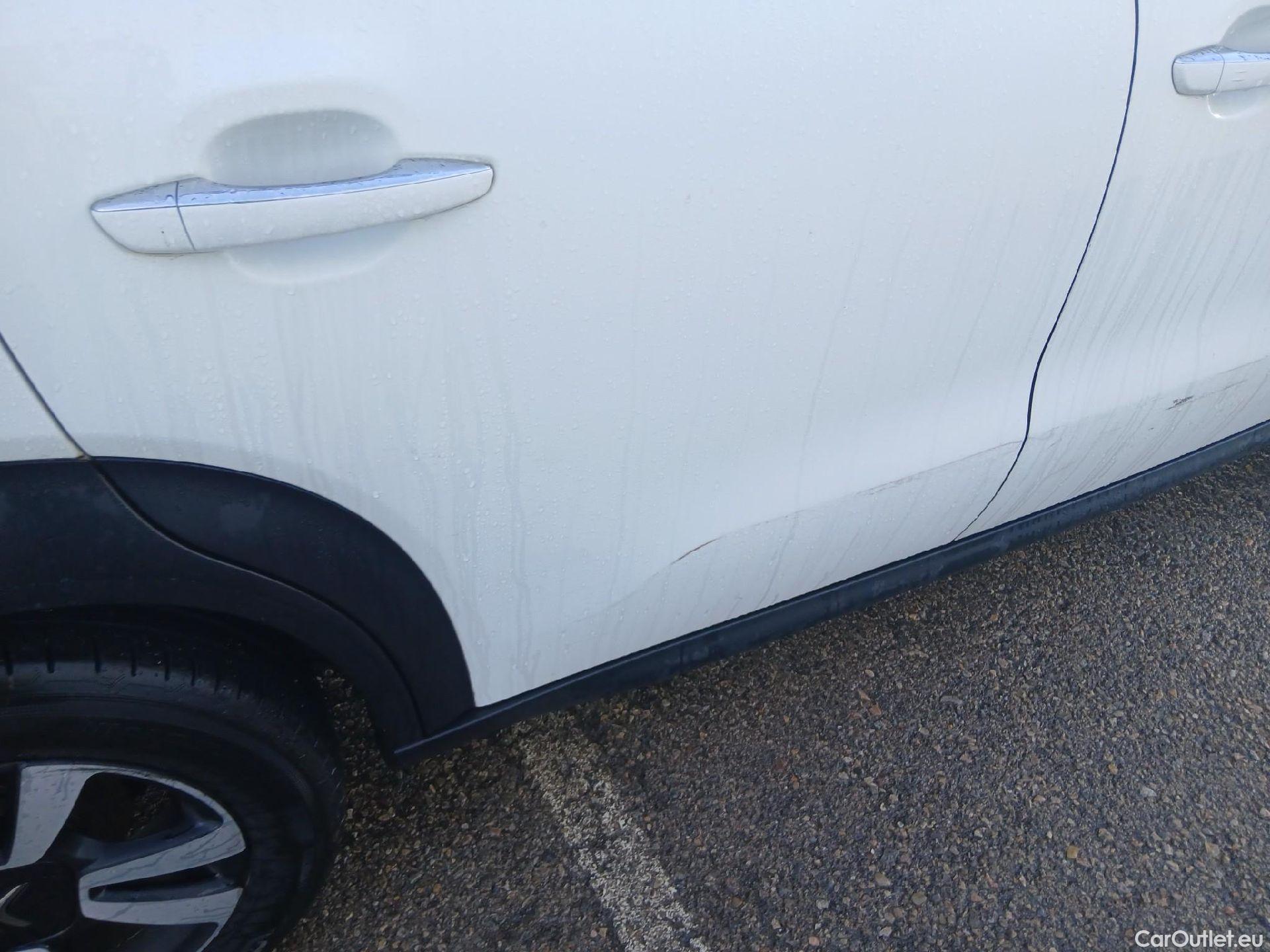  Citroen  C3 CITROEN  Aircross / 2017 / 5P / todoterreno PureTech 81kW (110CV) S&S SHINE #20