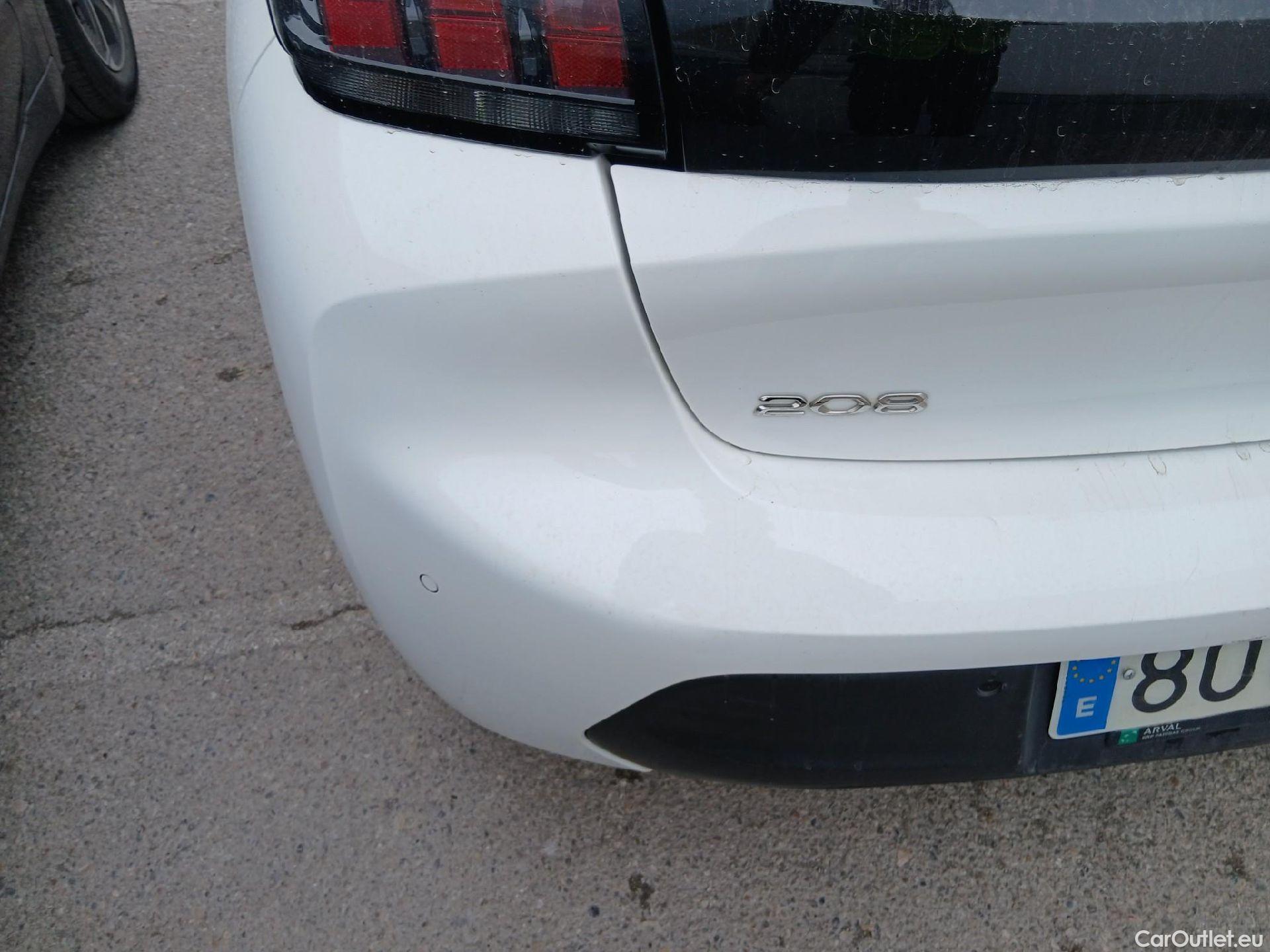  Peugeot  208 PEUGEOT  / 2019 / 5P / berlina con portón BlueHDi 73kW (100CV) Active Pack (AC2) #13