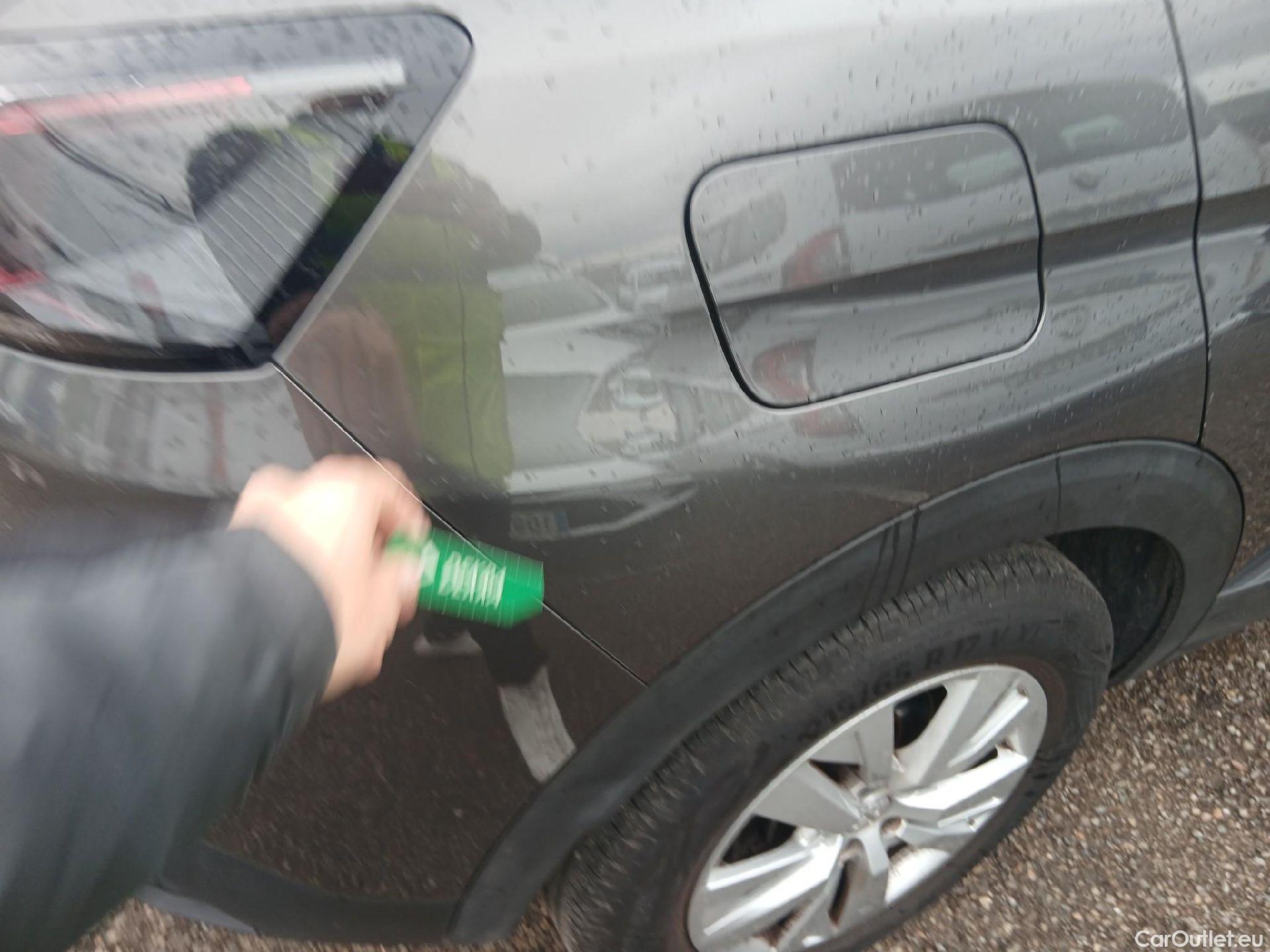  Peugeot  3008 PEUGEOT  / 2020 / 5P / todoterreno 1.5 BlueHDi 96kW (130CV) S&S Active Pack (AC3) #22