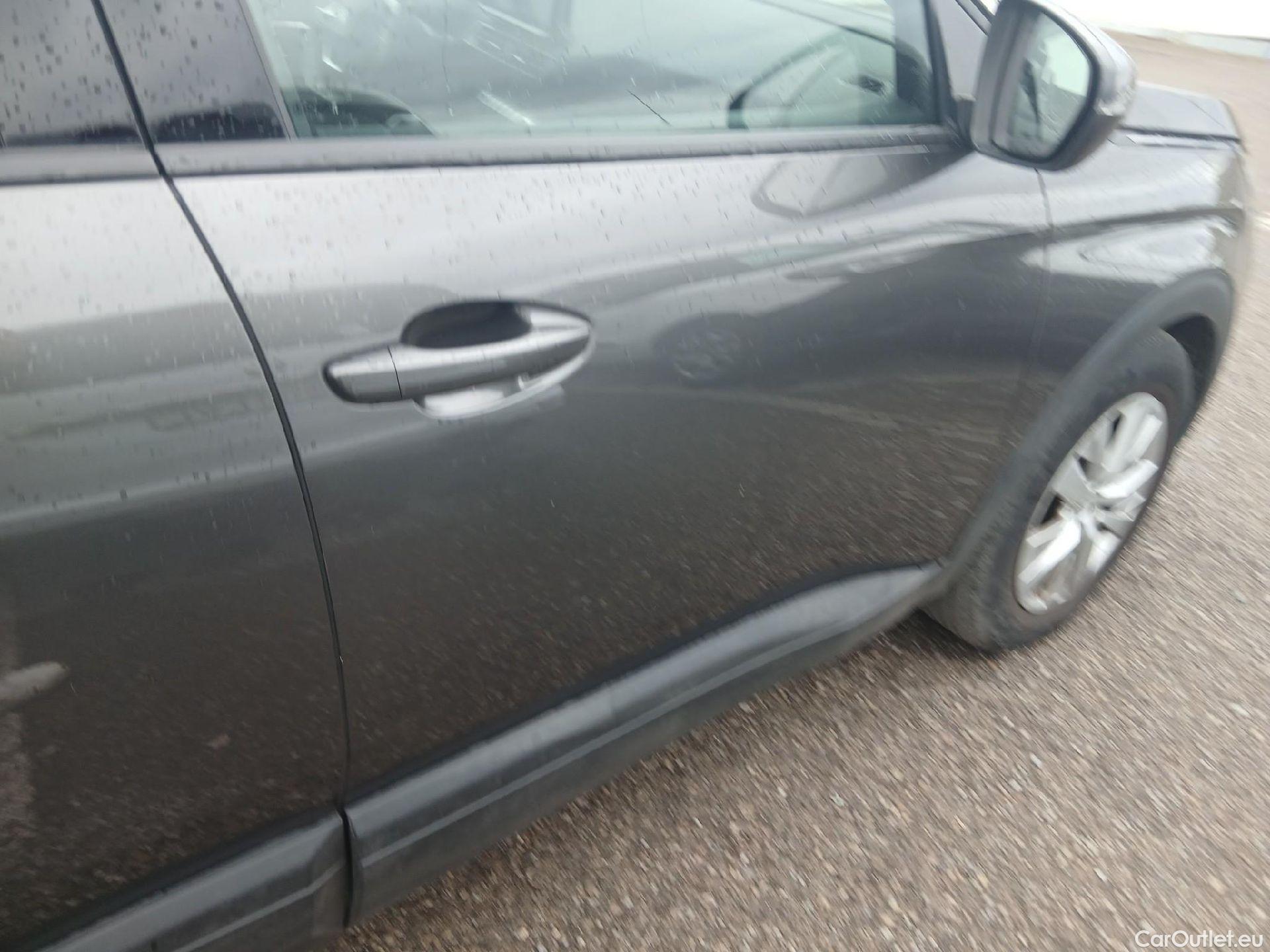  Peugeot  3008 PEUGEOT  / 2020 / 5P / todoterreno 1.5 BlueHDi 96kW (130CV) S&S Active Pack (AC3) #25