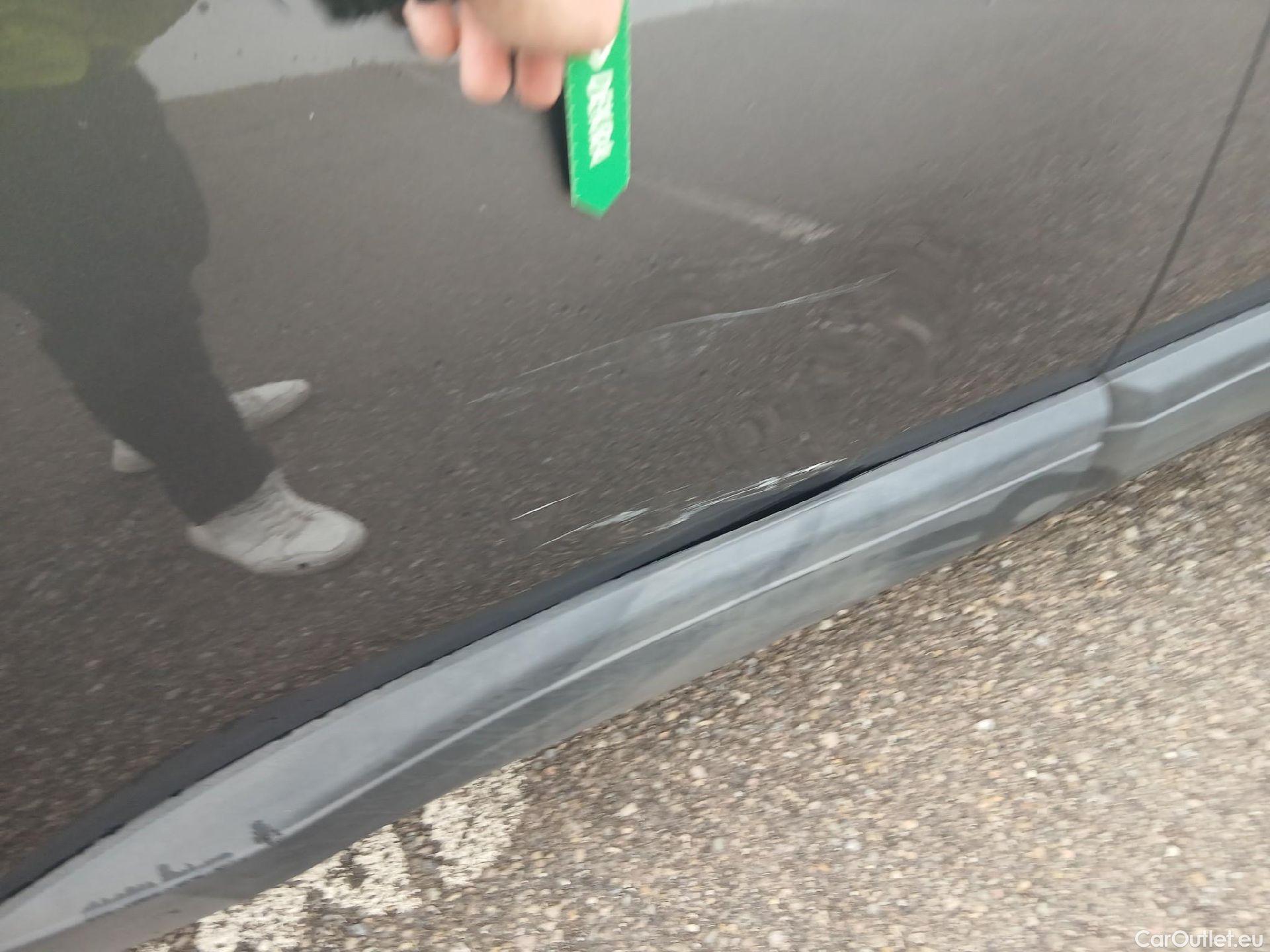  Peugeot  3008 PEUGEOT  / 2020 / 5P / todoterreno 1.5 BlueHDi 96kW (130CV) S&S Active Pack (AC3) #8