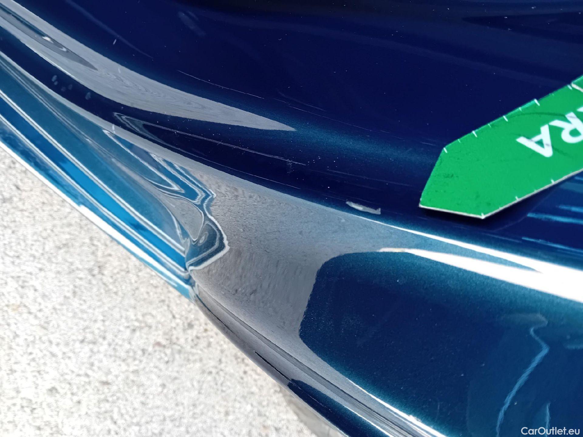  Mercedes  A-Klasse MERCEDES-BENZ Clase A / 2018 / 4P / sedán Sedán A 250 e #5