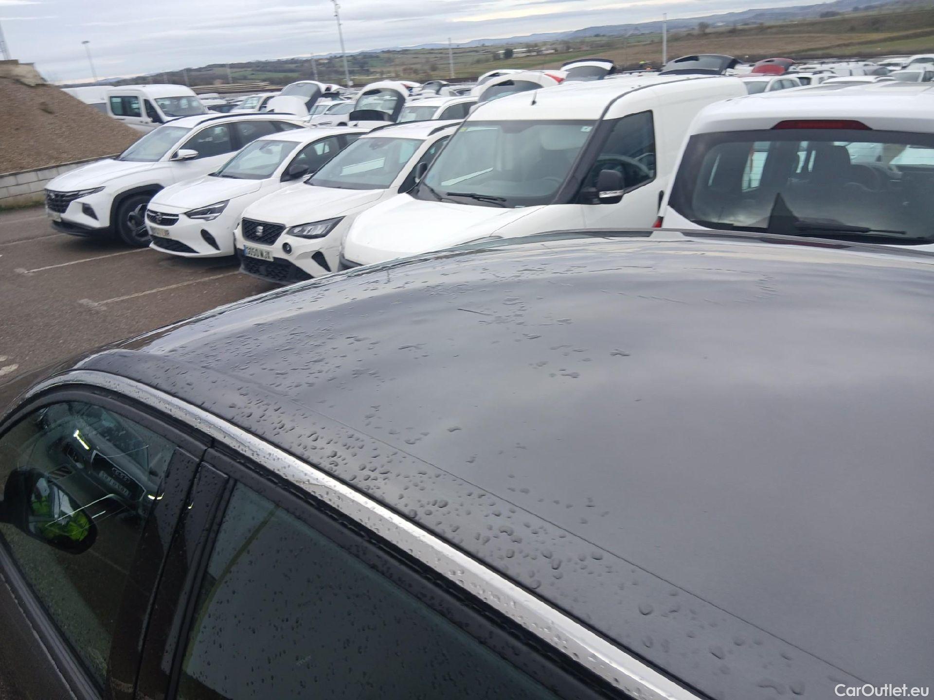  Peugeot  3008 PEUGEOT  / 2020 / 5P / todoterreno 1.5 BlueHDi 96kW (130CV) S&S Active Pack (AC3) #15