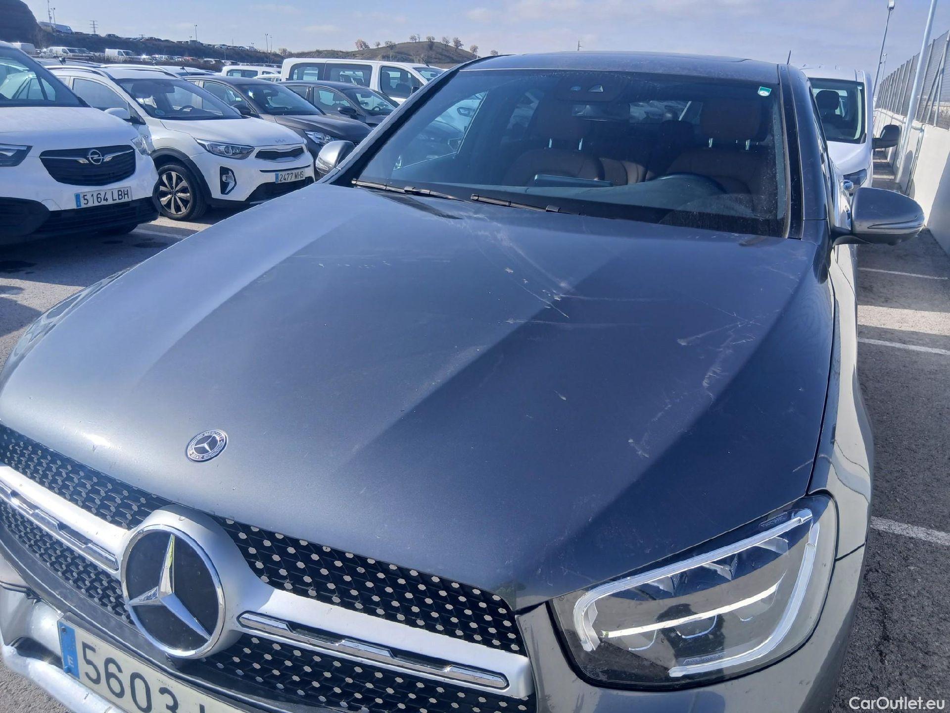  Mercedes  G-Klasee MERCEDES-BENZ GLC Coupé / 2019 / 5P / coupé GLC 300 de 4MATIC #12