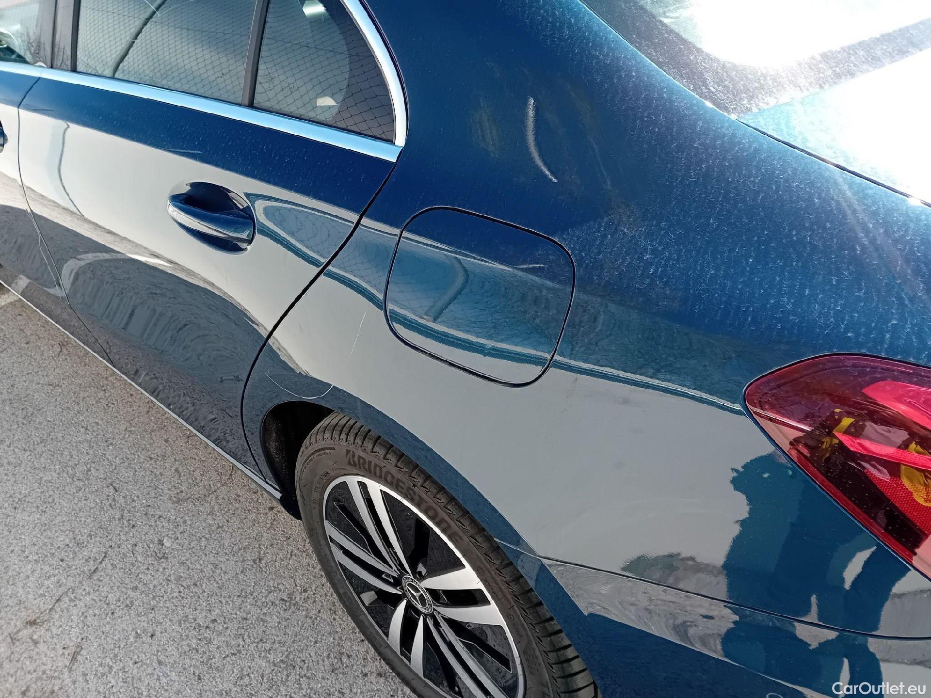  Mercedes  A-Klasse MERCEDES-BENZ Clase A / 2018 / 4P / sedán Sedán A 250 e #21