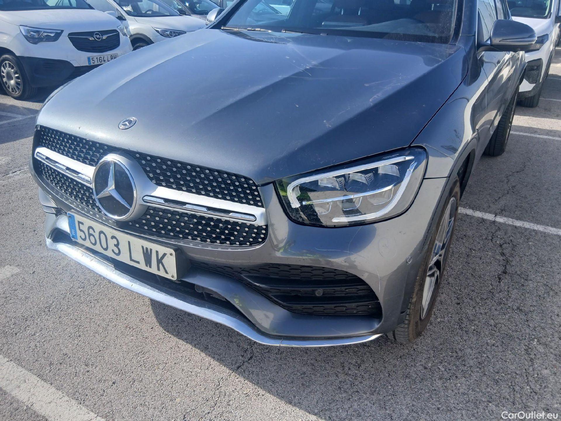  Mercedes  G-Klasee MERCEDES-BENZ GLC Coupé / 2019 / 5P / coupé GLC 300 de 4MATIC #9