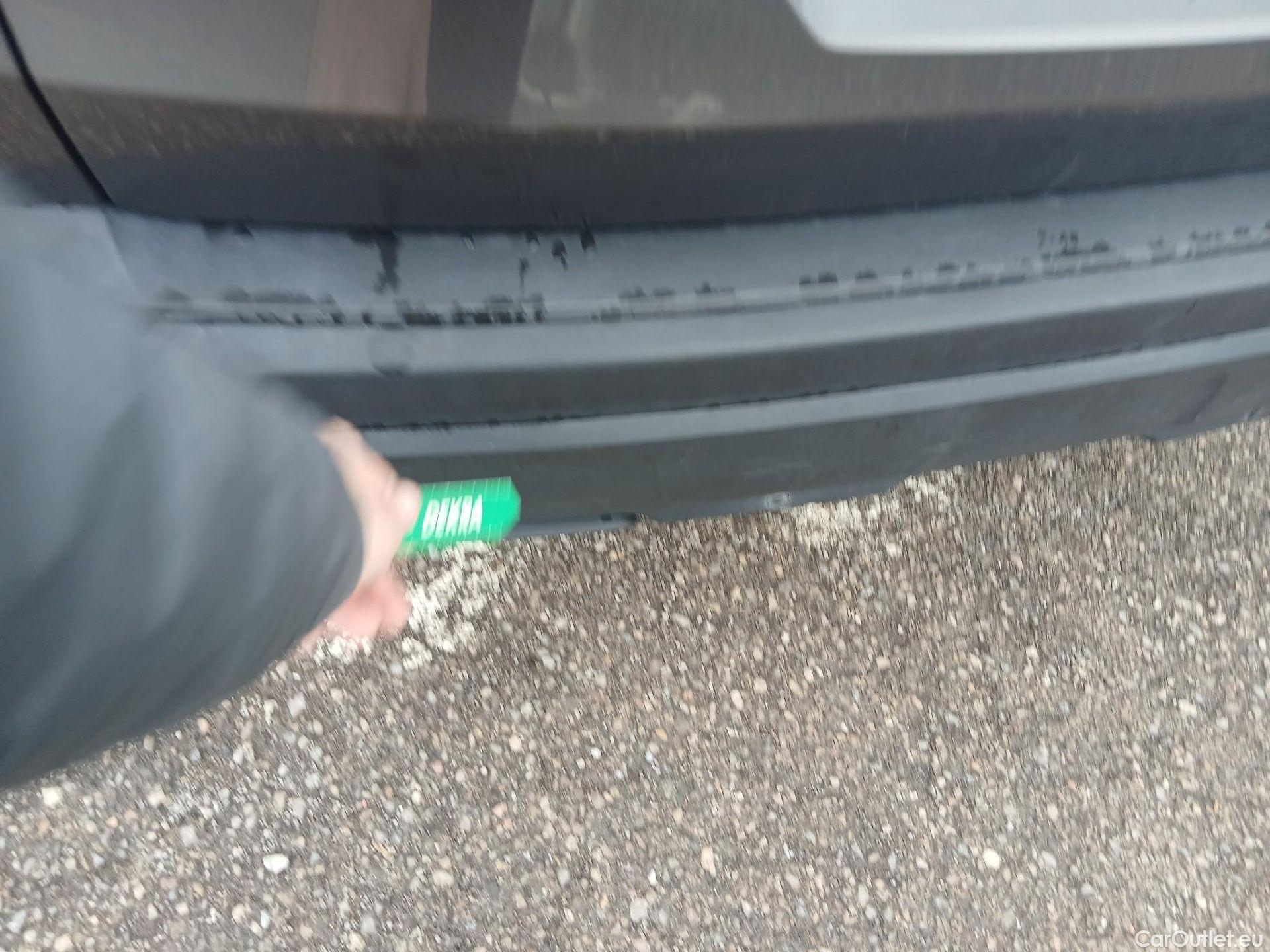  Peugeot  3008 PEUGEOT  / 2020 / 5P / todoterreno 1.5 BlueHDi 96kW (130CV) S&S Active Pack (AC3) #18