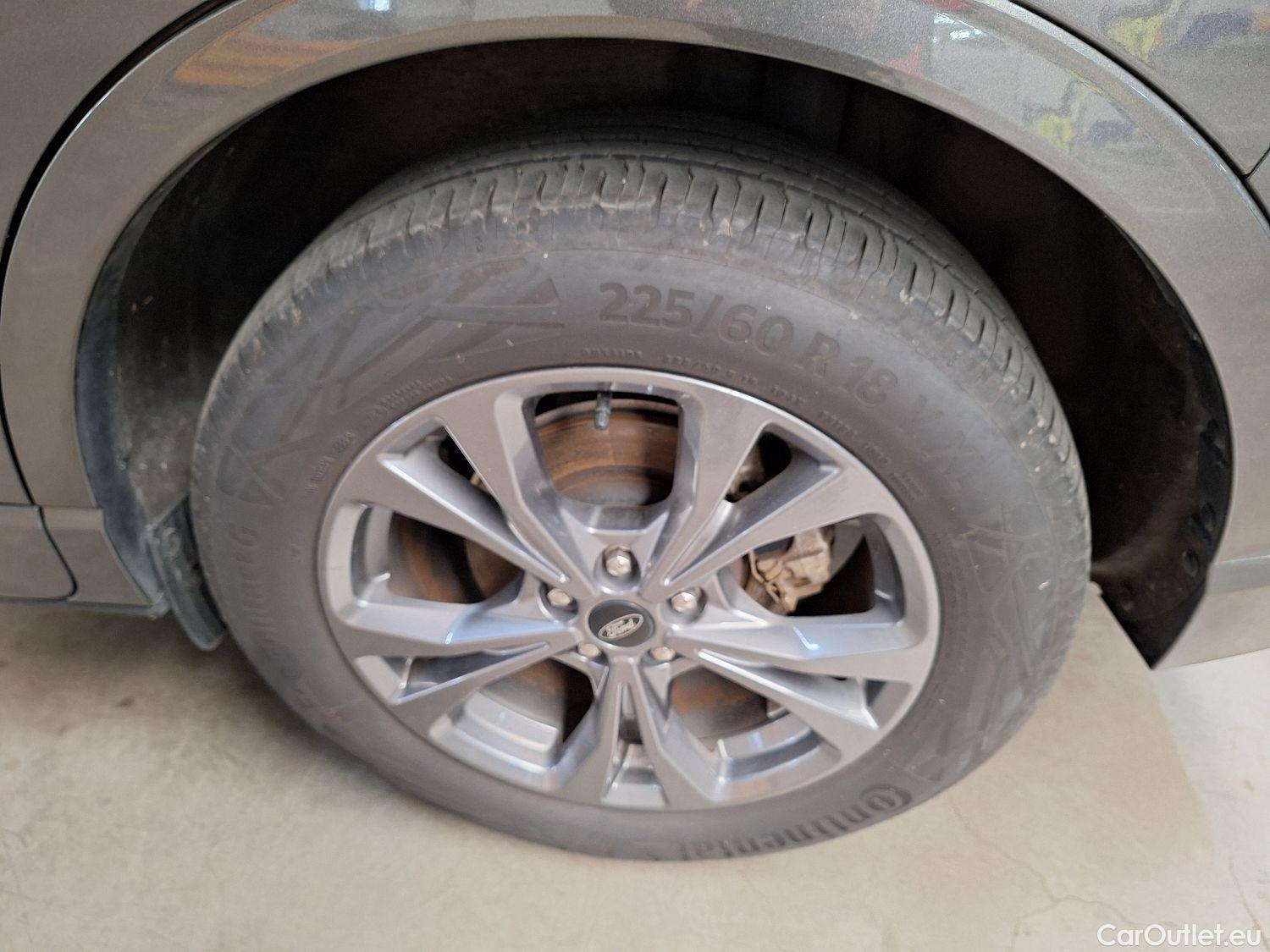  Ford  Kuga Ford,  '19 PHEV, Ford  2.5i PHEV Aut. 165kW ST-Line 5d #8