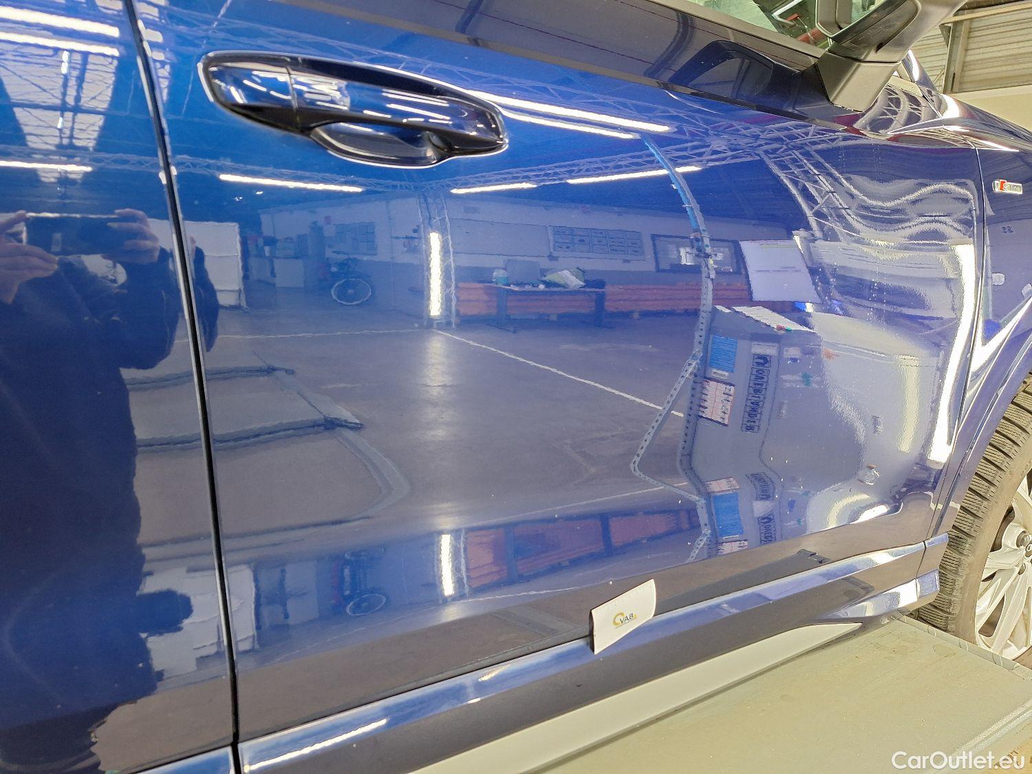  Audi  Q3 Audi,  '18 PHEV, Audi  45 TFSI e S tronic S Line 5d #3