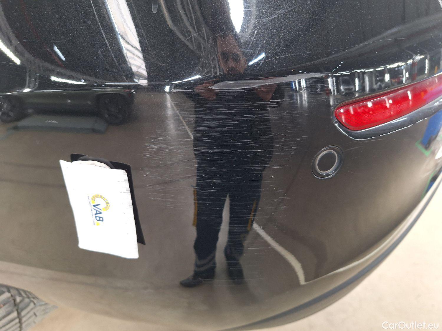  Mercedes  A-Klasse Mercedes, A-Class Berline '18, Mercedes-Benz  Limousine A 180d DCT Busine #18