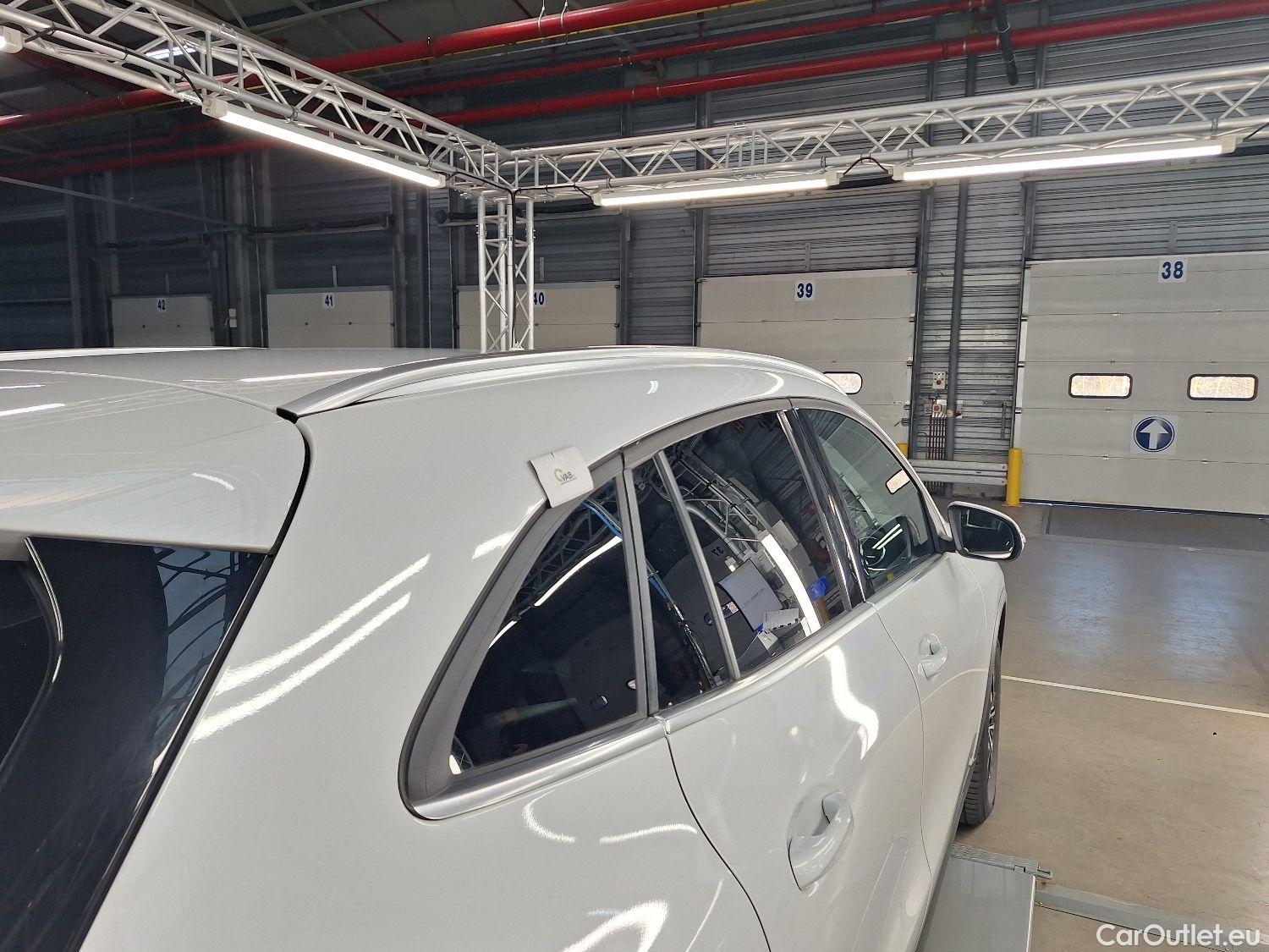  Mercedes  GLA Mercedes,  '20 PHEV, Mercedes-Benz   250e Business Solution 5d #38