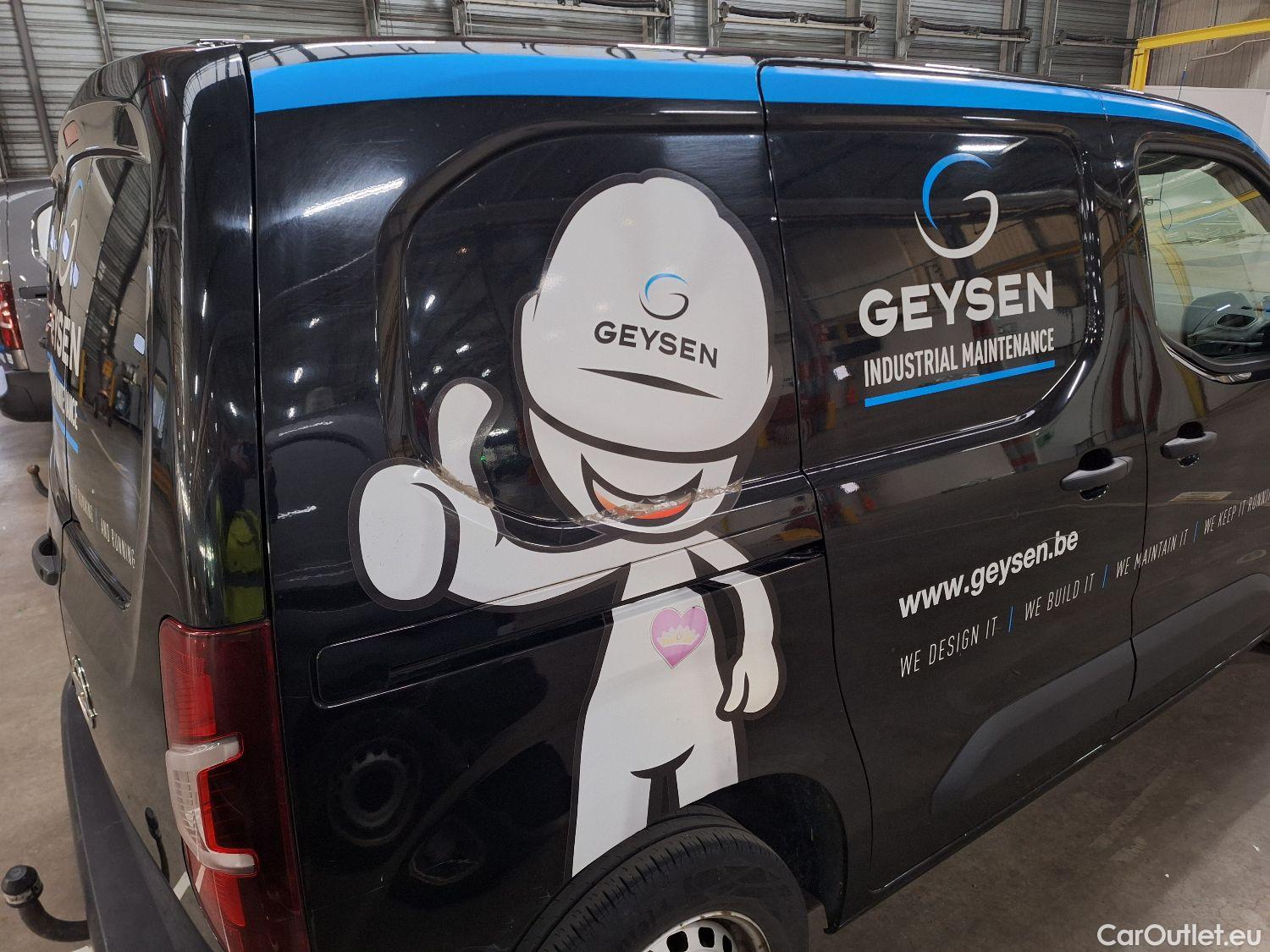  Opel  Combo Opel, _ '18, Opel  1.5 Turbo 55kW 2.0T L1H1 Edition 4d #44