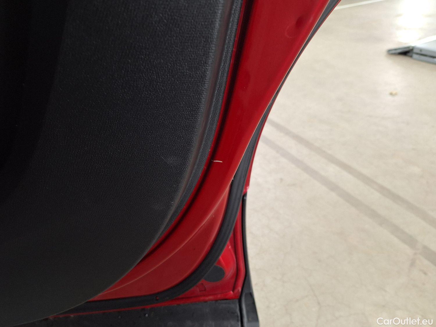  Peugeot  5008 Peugeot,  FL'20, Peugeot  1.5 BlueHDi 96kW S&S EAT8 Allure Pack #31