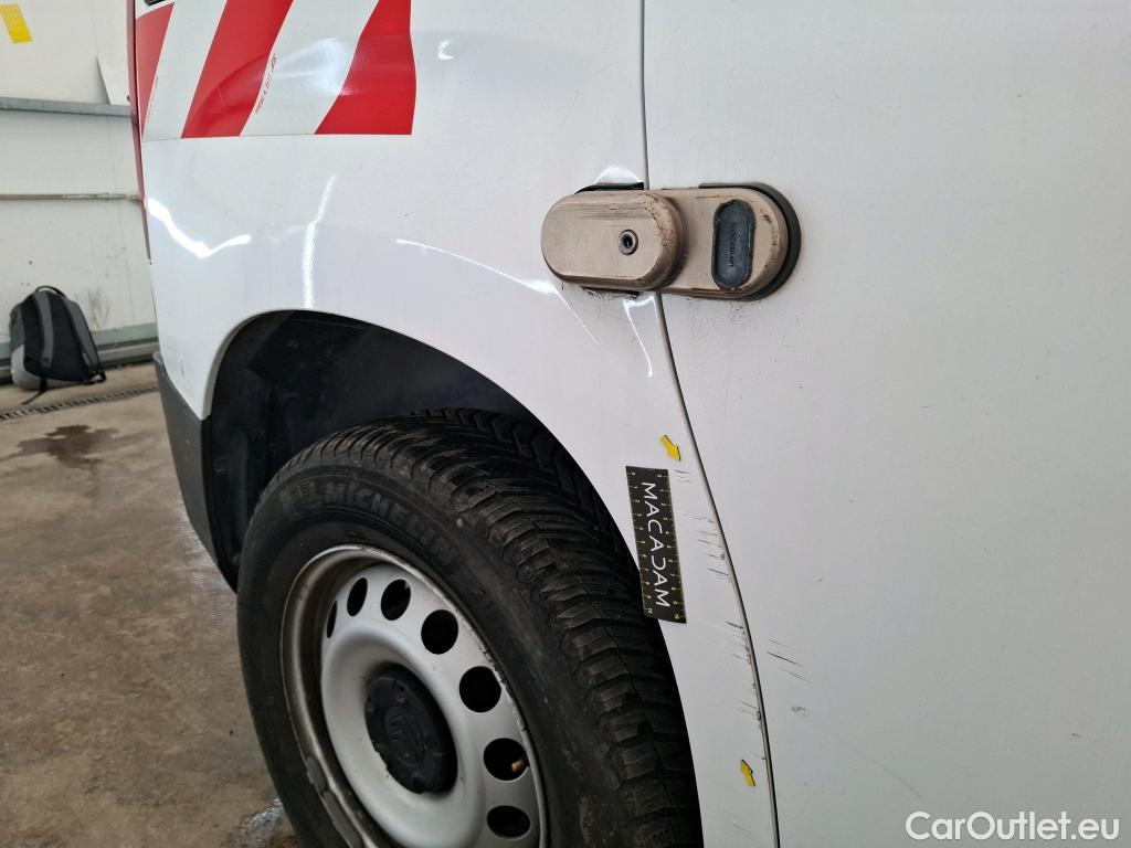  Citroen  Berlingo  Fourgon Worker M 1000 1.2 PureTech 130CV BVA8 E6d #1