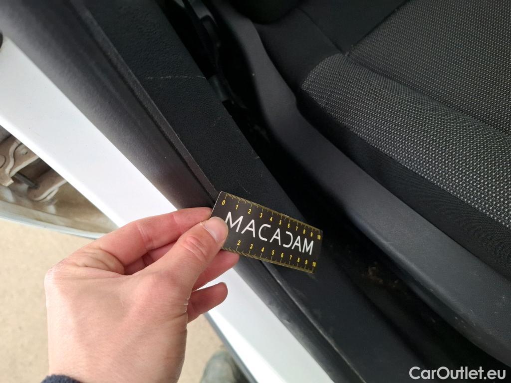  Citroen  C3  Shine Business 1.2 PureTech 110CV BVM6 E6d #15