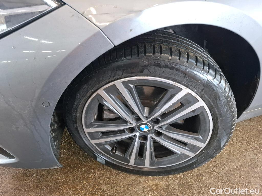  Bmw  Serie 1 BMW Série 1 / 2019 / 5P / Berline 116d DKG7 Business Design #13