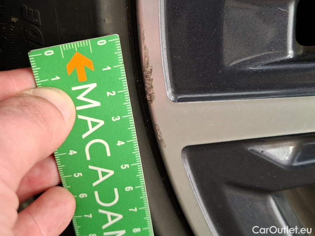  Bmw  Serie 1 BMW Série 1  2019  5P  Berline 116i DKG7 Business Design #17