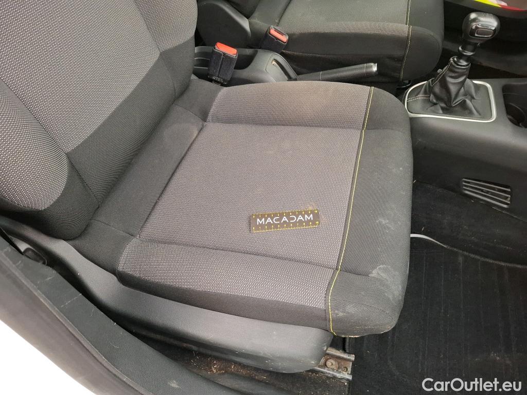  Citroen  C3  Shine Business 1.2 PureTech 110CV BVM6 E6d #20