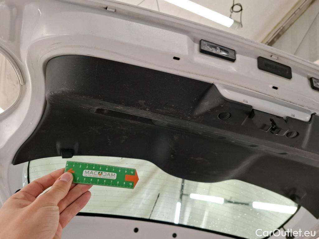  Citroen  C3  Société Feel 1.5 BlueHDI 100CV BVM6 E6d #13