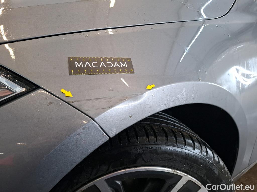  Bmw  Serie 1 BMW Série 1 / 2019 / 5P / Berline 116d DKG7 Business Design #2