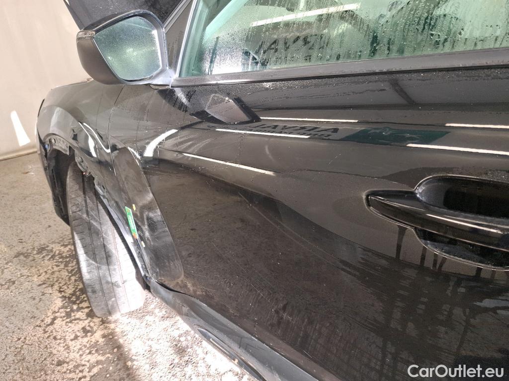  Citroen  C4  X Feel Pack 1.2 PureTech 130CV BVA8 6E #5