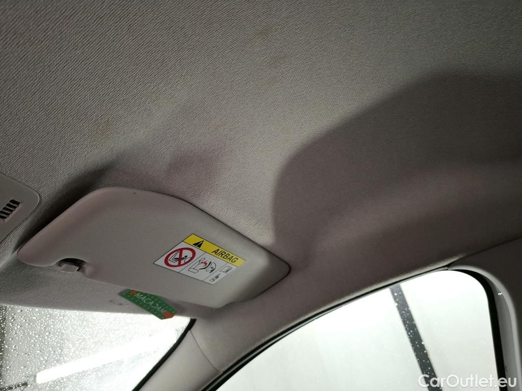  Citroen  C3  Société Feel 1.5 BlueHDI 100CV BVM5 E6dT #9