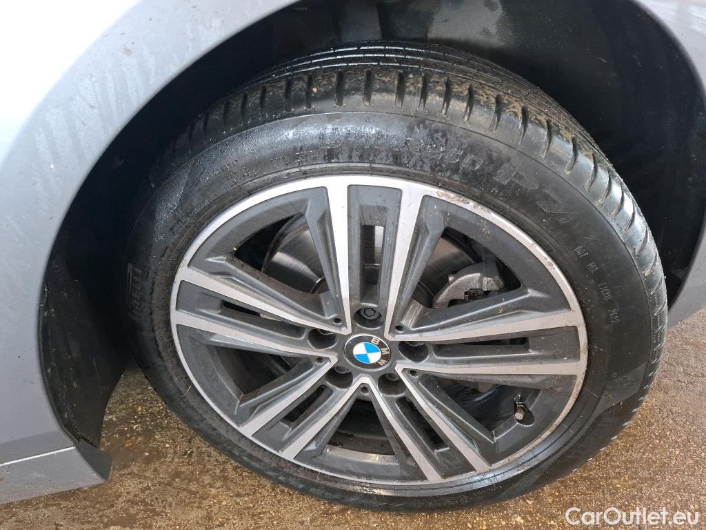  Bmw  Serie 1 BMW Série 1 / 2019 / 5P / Berline 116d DKG7 Business Design #26